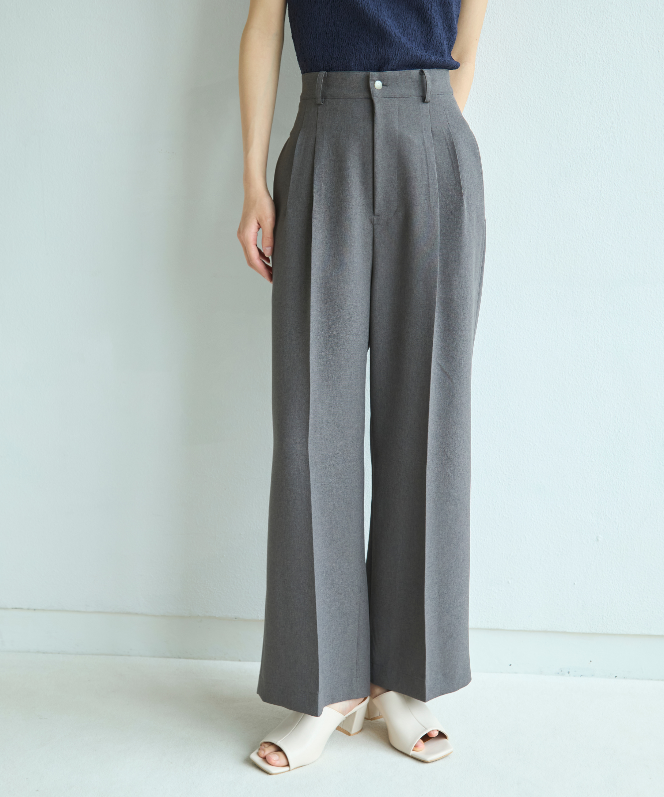 ≪通常販売≫two tuck slacks(ツータックスラックス)