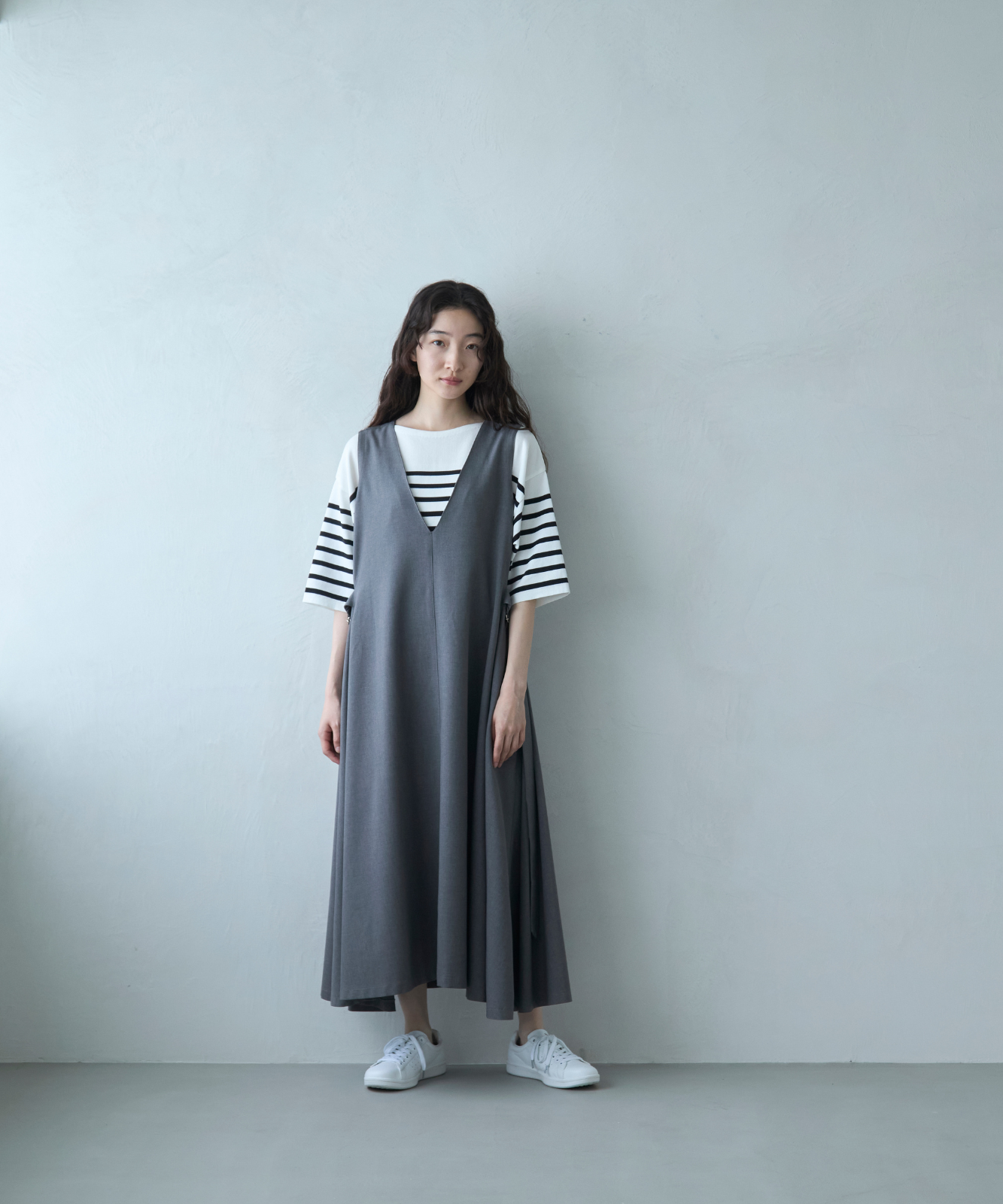 ≪通常販売≫v neck jumper skirt（Vネックジャンパースカート