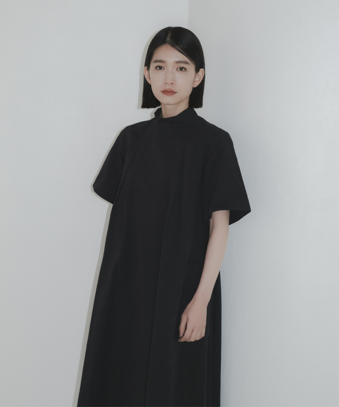 ≪在庫販売≫【THE DRESS #21】de medical high neck dress(ドイツメディカルハイネックドレス)≪2023年9月22日15:00販売開始≫