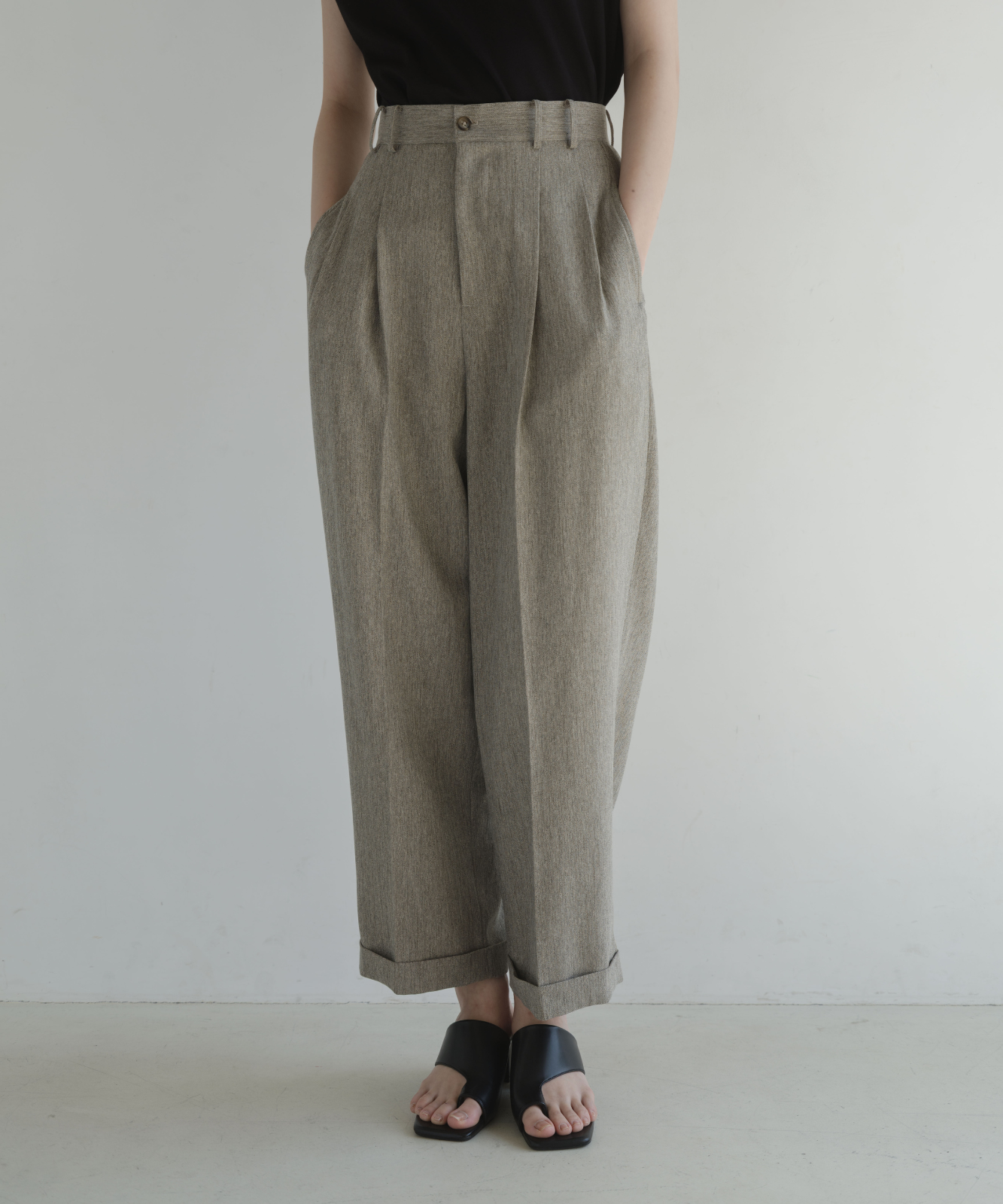 ≪通常販売≫herringbone two tuck slacks(ヘリンボーンツータックスラックス)
