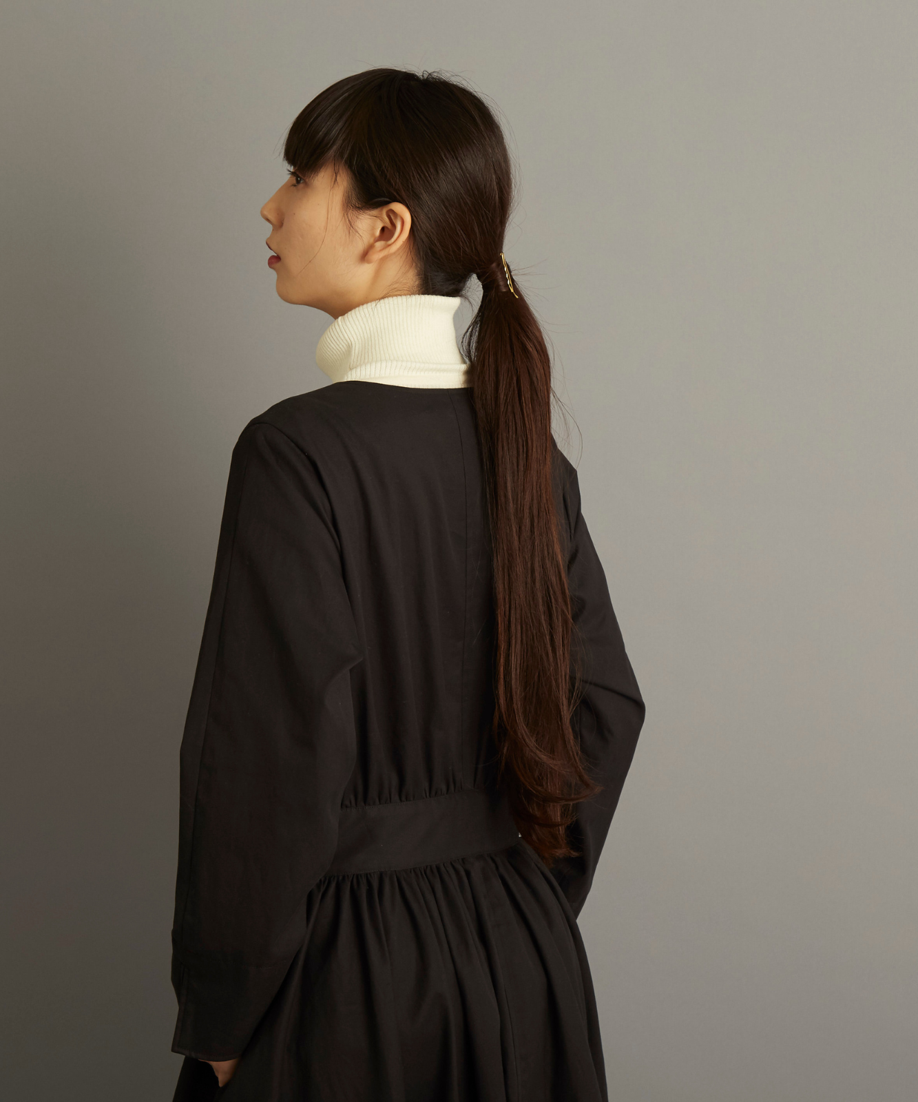 ≪在庫販売≫【THE DRESS #04】V-neck button one piece (Vネックボタンワンピース)