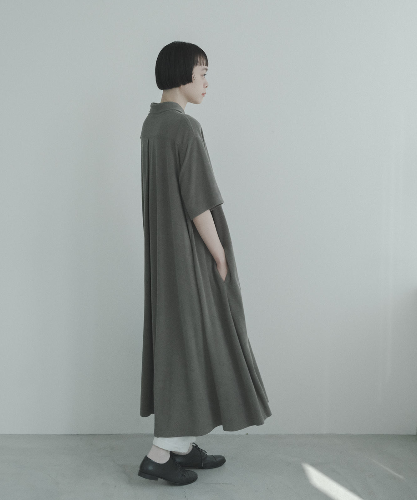 ≪在庫販売≫polo collar pile one piece(ポロカラーパイルワンピース)≪2023年8月2日19:00販売開始≫