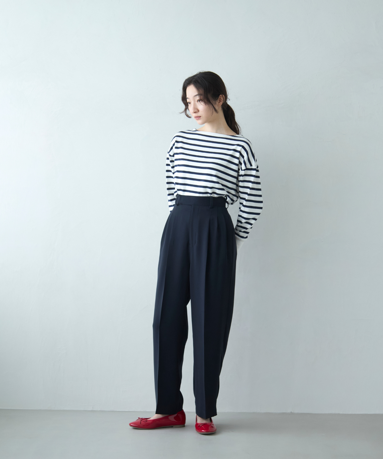 ≪通常販売≫toro tuck slacks(トロタックスラックス)- ネイビー -