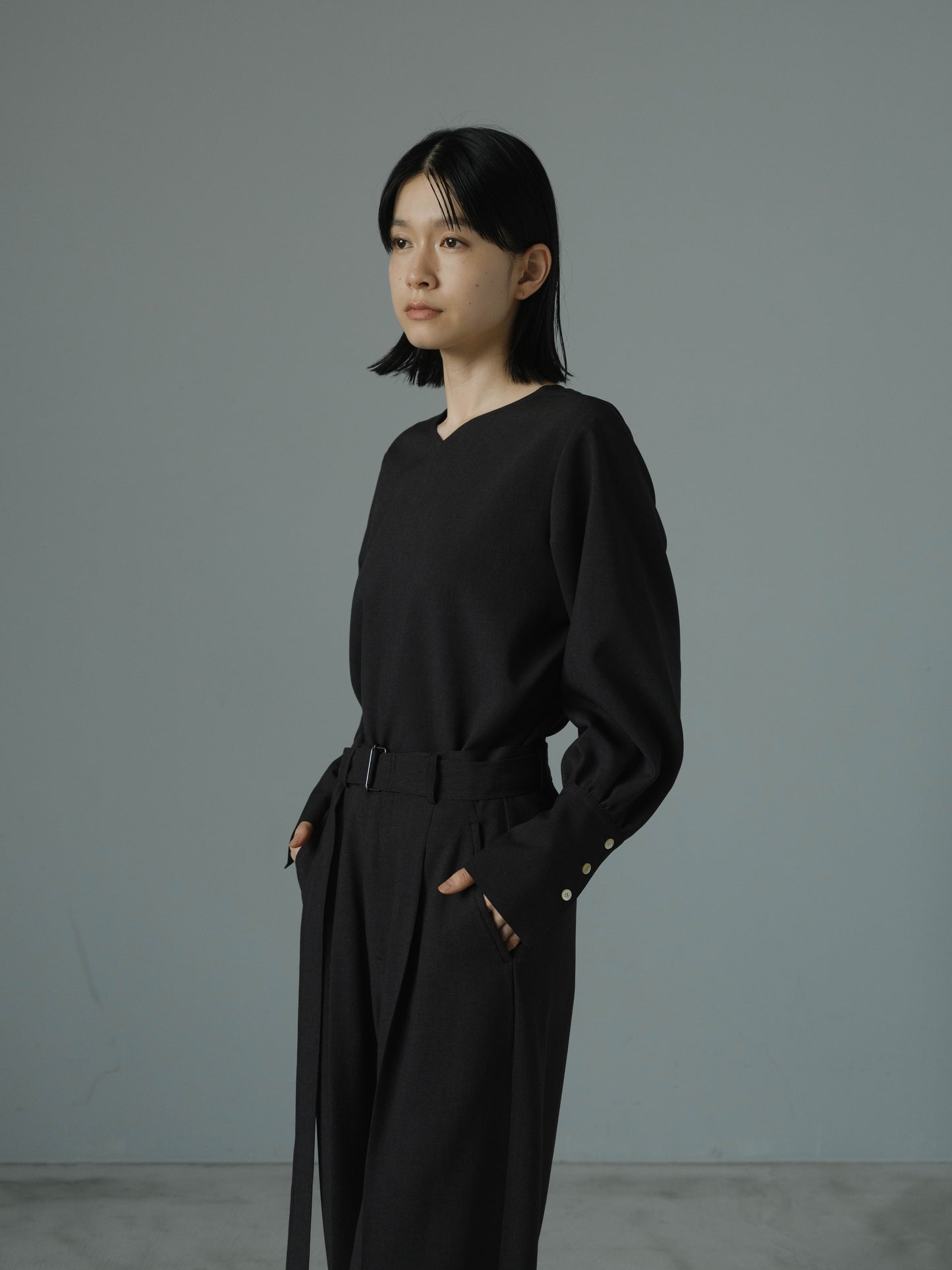 ≪通常販売≫vneck easy long blouse(Vネックイージーロングブラウス)≪2025年8月26日15:00販売開始≫