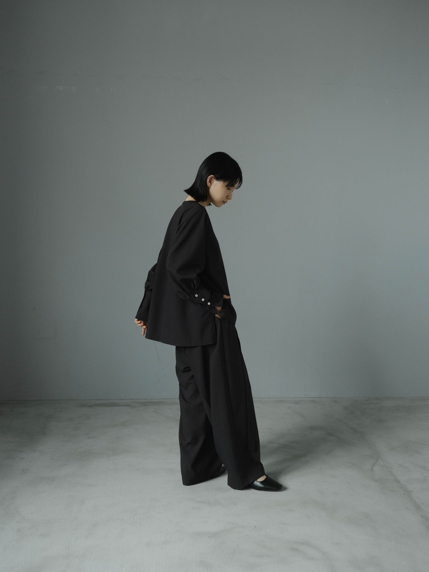 ≪通常販売≫vneck easy long blouse(Vネックイージーロングブラウス)≪2025年8月26日15:00販売開始≫