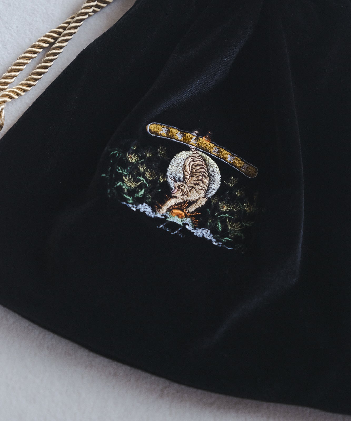 ≪在庫販売≫Kinchaku bag "寅" - ベロア -≪2023年6月30日13:00販売開始≫