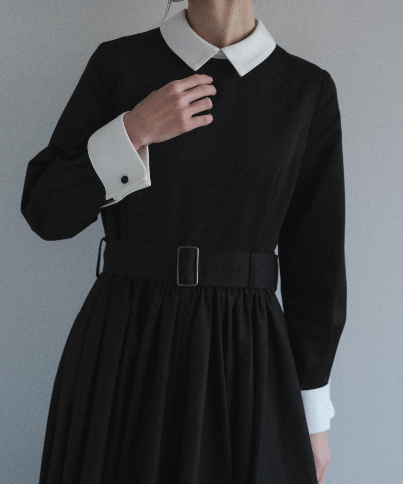 ≪通常販売≫【THE DRESS #32】double cuffs bicolor one piece(ダブルカフスバイカラーワンピース)≪2025年10月7日12:00販売開始≫
