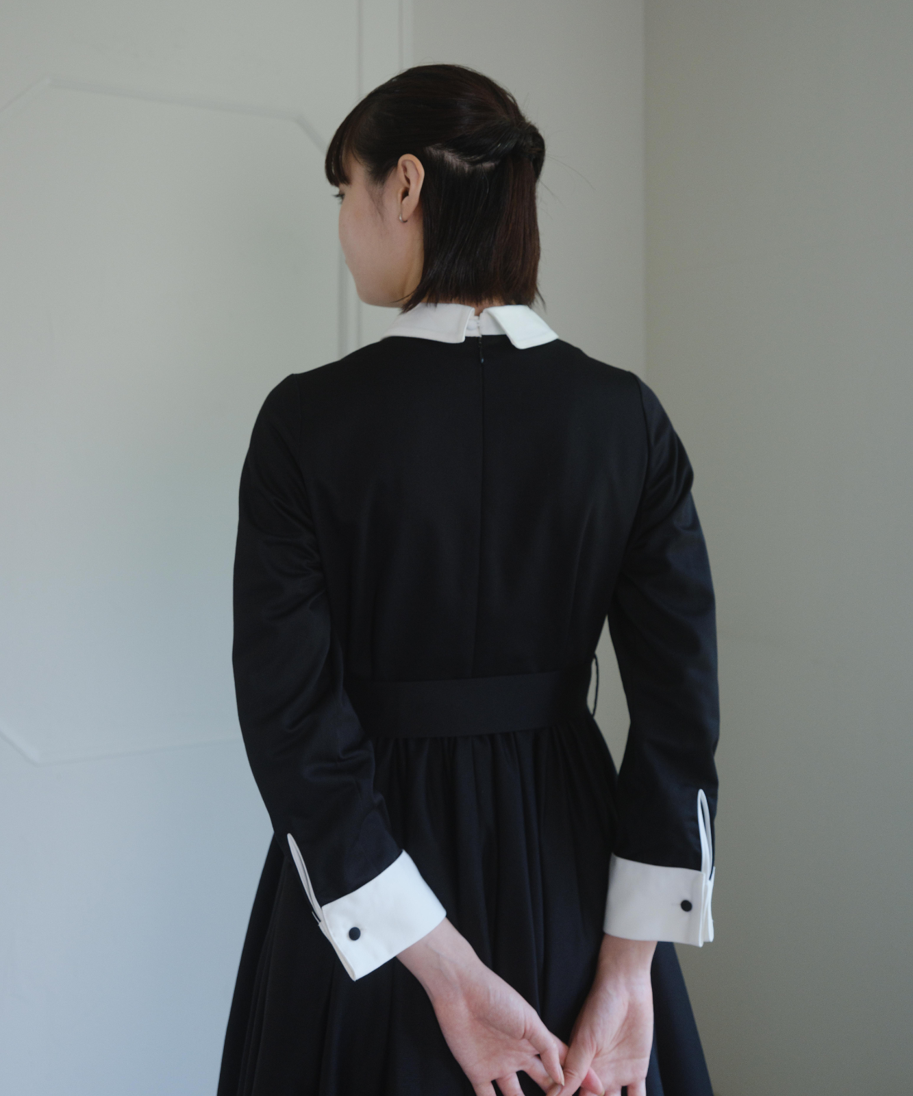≪通常販売≫【THE DRESS #32】double cuffs bicolor one piece(ダブルカフスバイカラーワンピース)≪2025年10月7日12:00販売開始≫