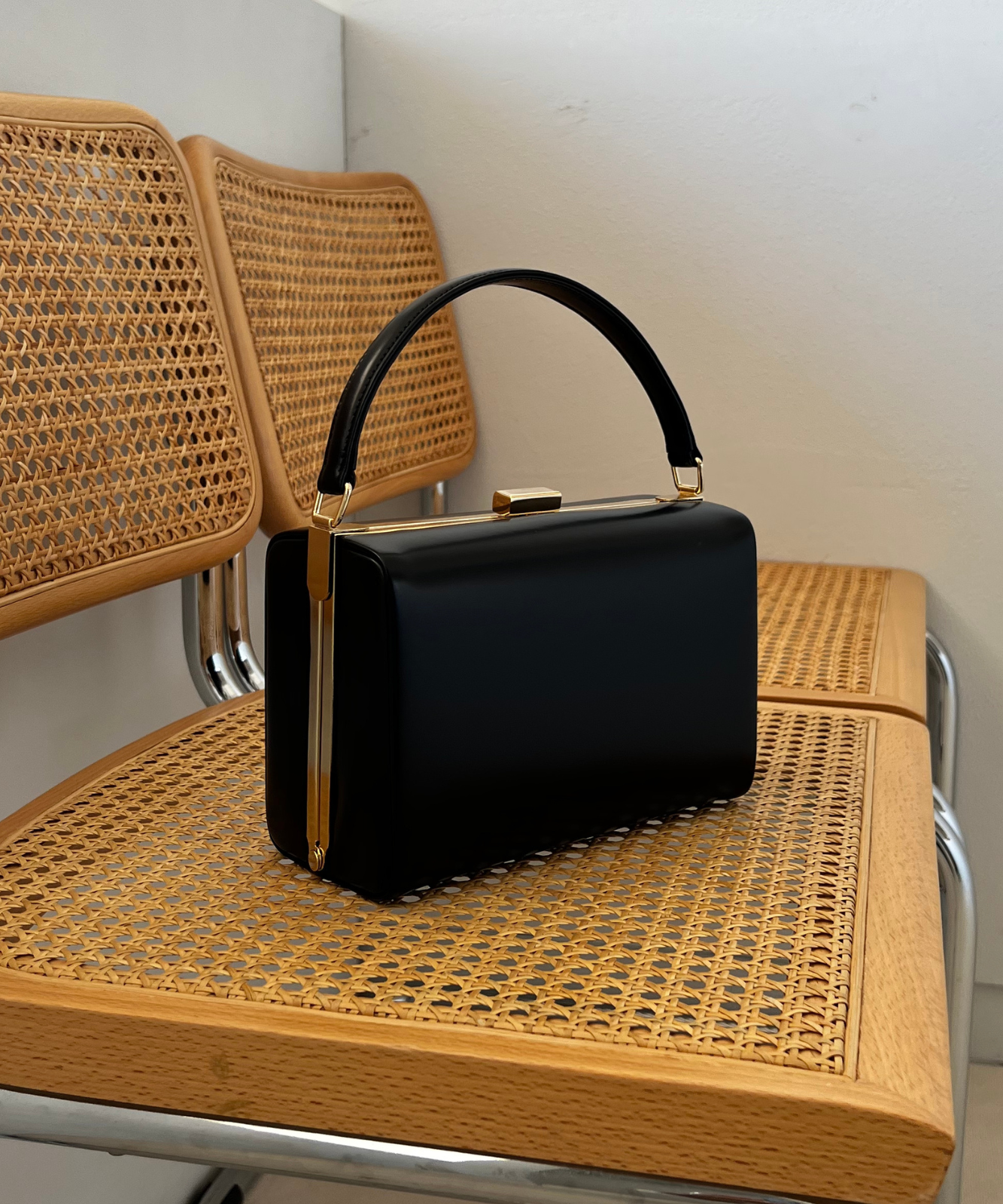 ≪通常販売≫the hand bag(ザ ハンドバッグ)- 黒 -