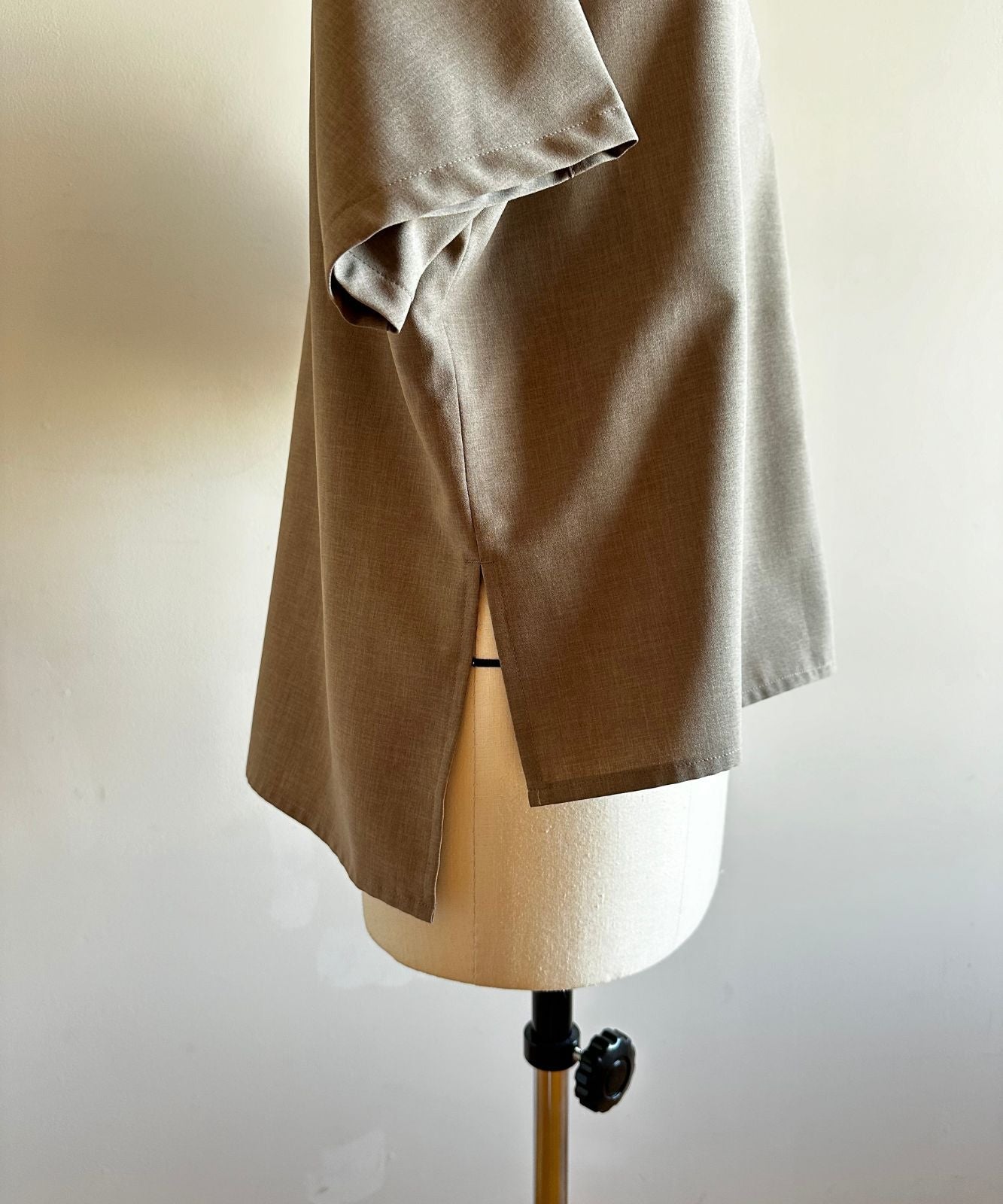 ≪通常販売≫high neck primitive flap blouse(ハイネックプリミティブフラップブラウス)≪2025年5月27日15:00販売開始≫