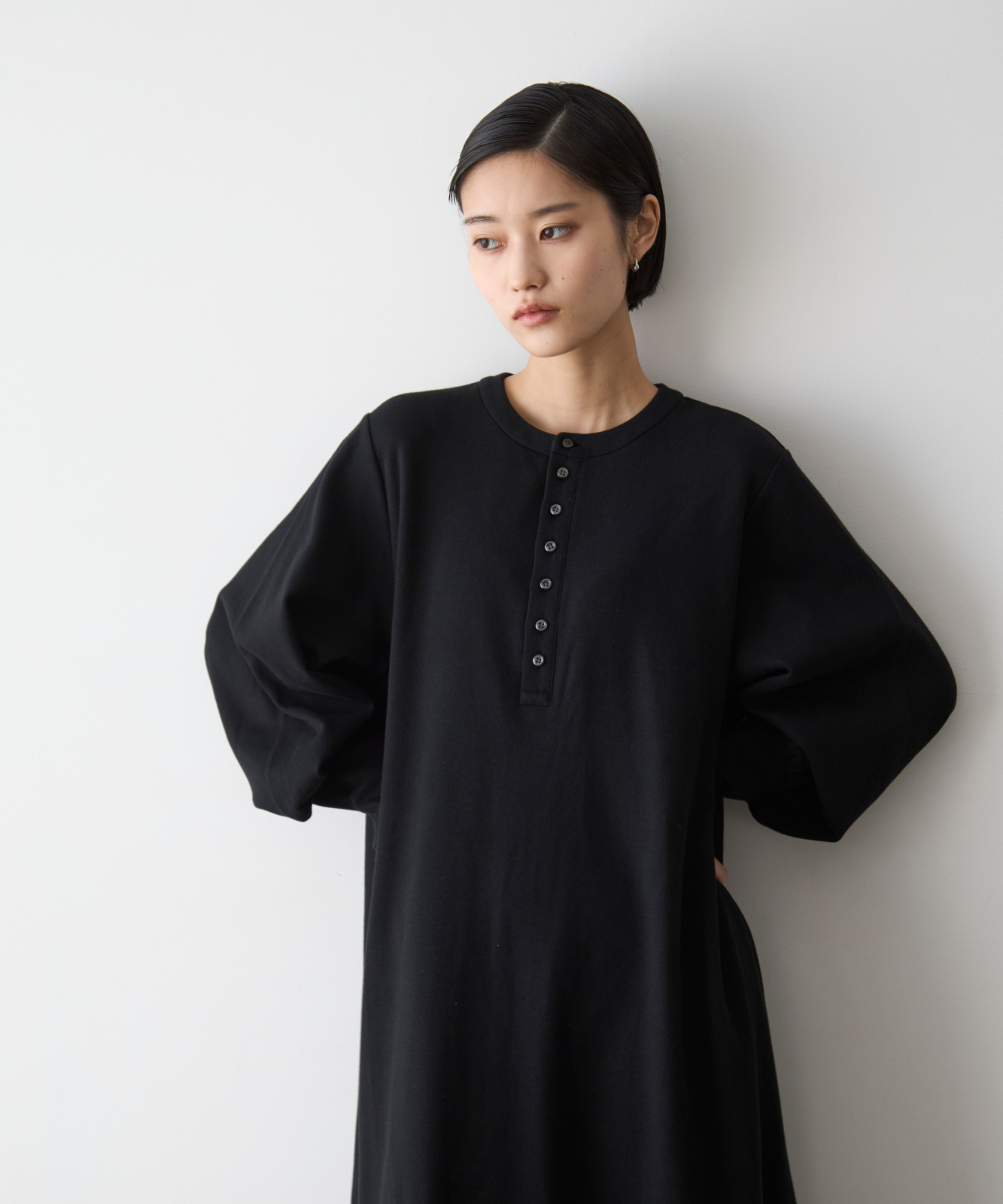 ≪通常販売≫henley neck volume sleeve one piece(ヘンリーネックボリュームスリーブワンピース)