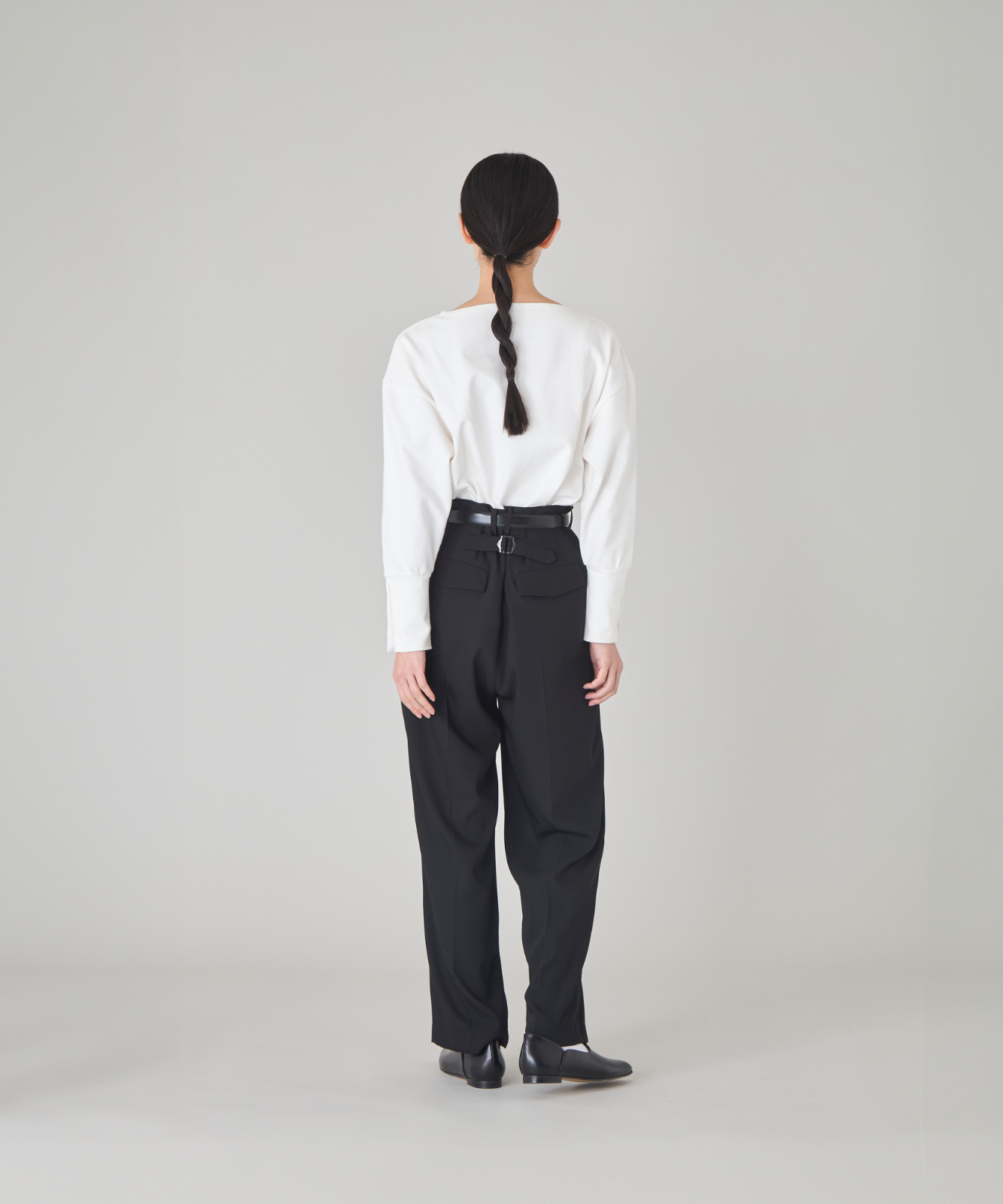 ≪在庫販売≫toro tuck slacks（トロタックスラックス）- ブラック -