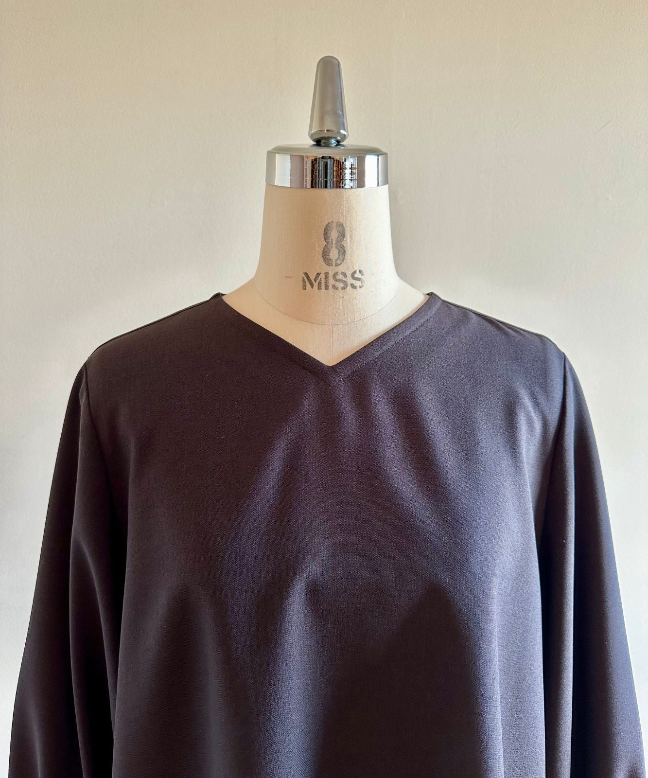 ≪通常販売≫vneck easy long blouse(Vネックイージーロングブラウス)≪2025年8月26日15:00販売開始≫