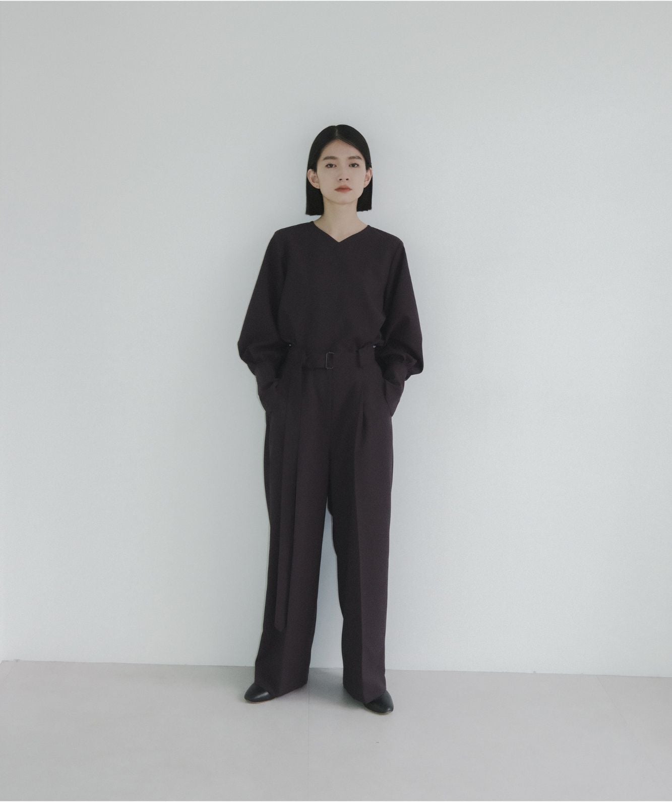 ≪在庫販売≫vneck easy long blouse（Vネックイージーロングブラウス）