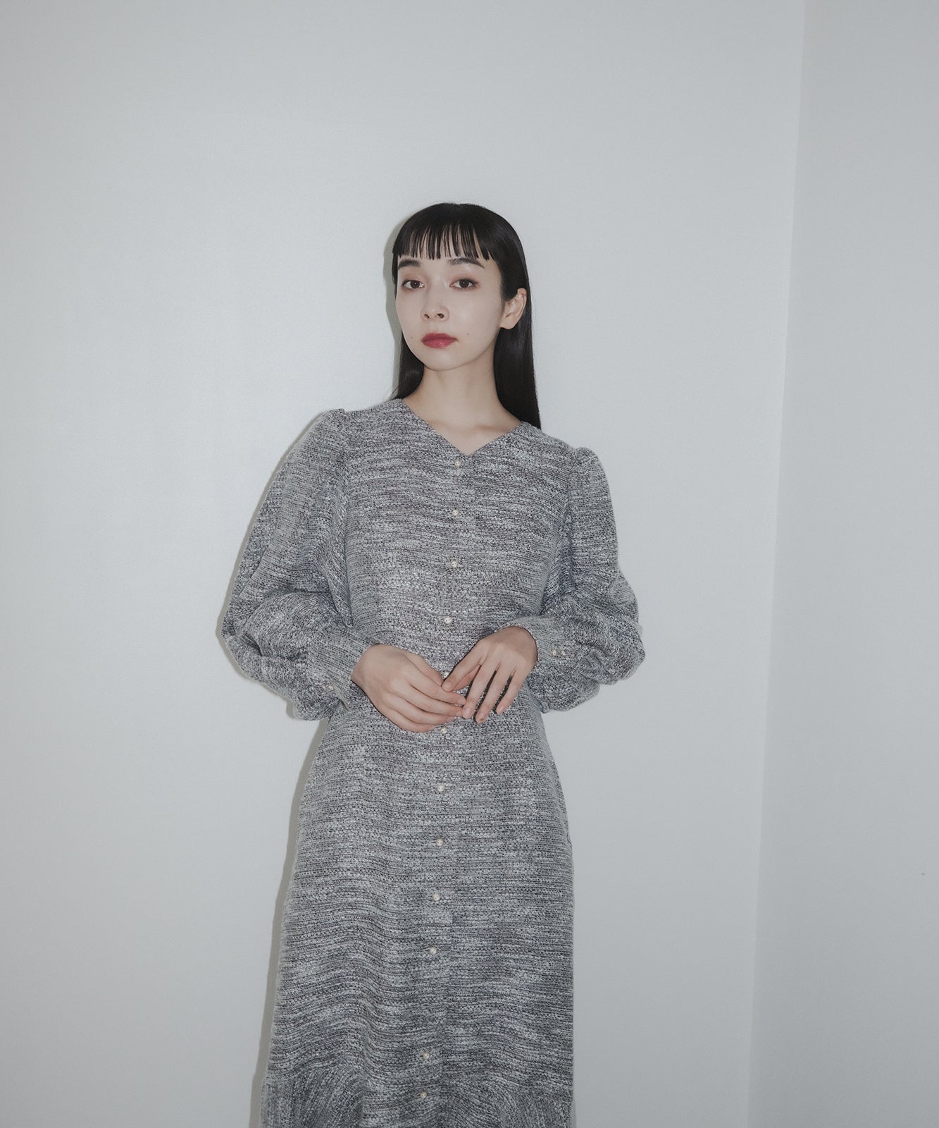 ≪在庫販売≫mix tweed vneck one piece（ミックスツイードVネック