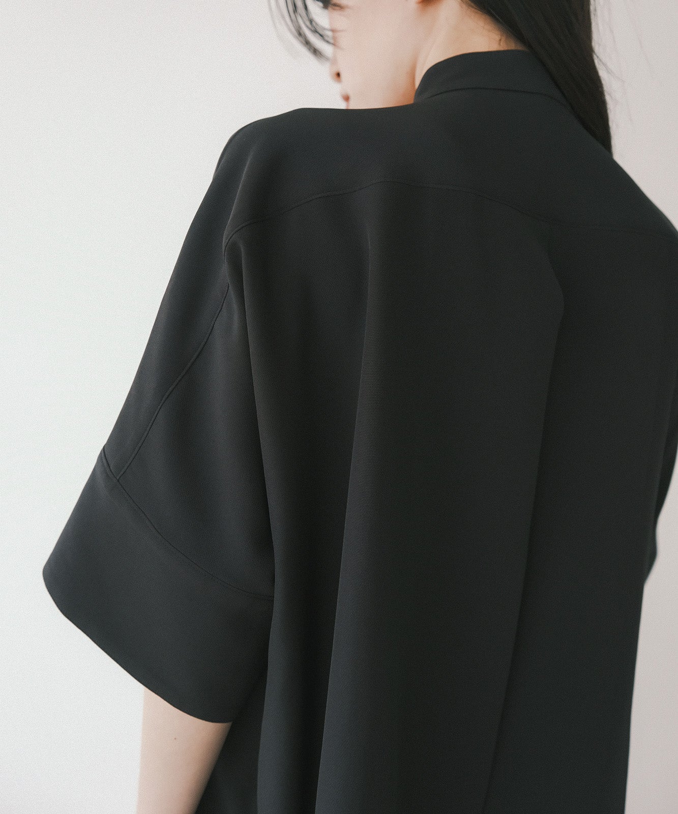 ≪在庫販売≫【THE DRESS #49】stand collar wrap dress(スタンドカラーラップドレス)