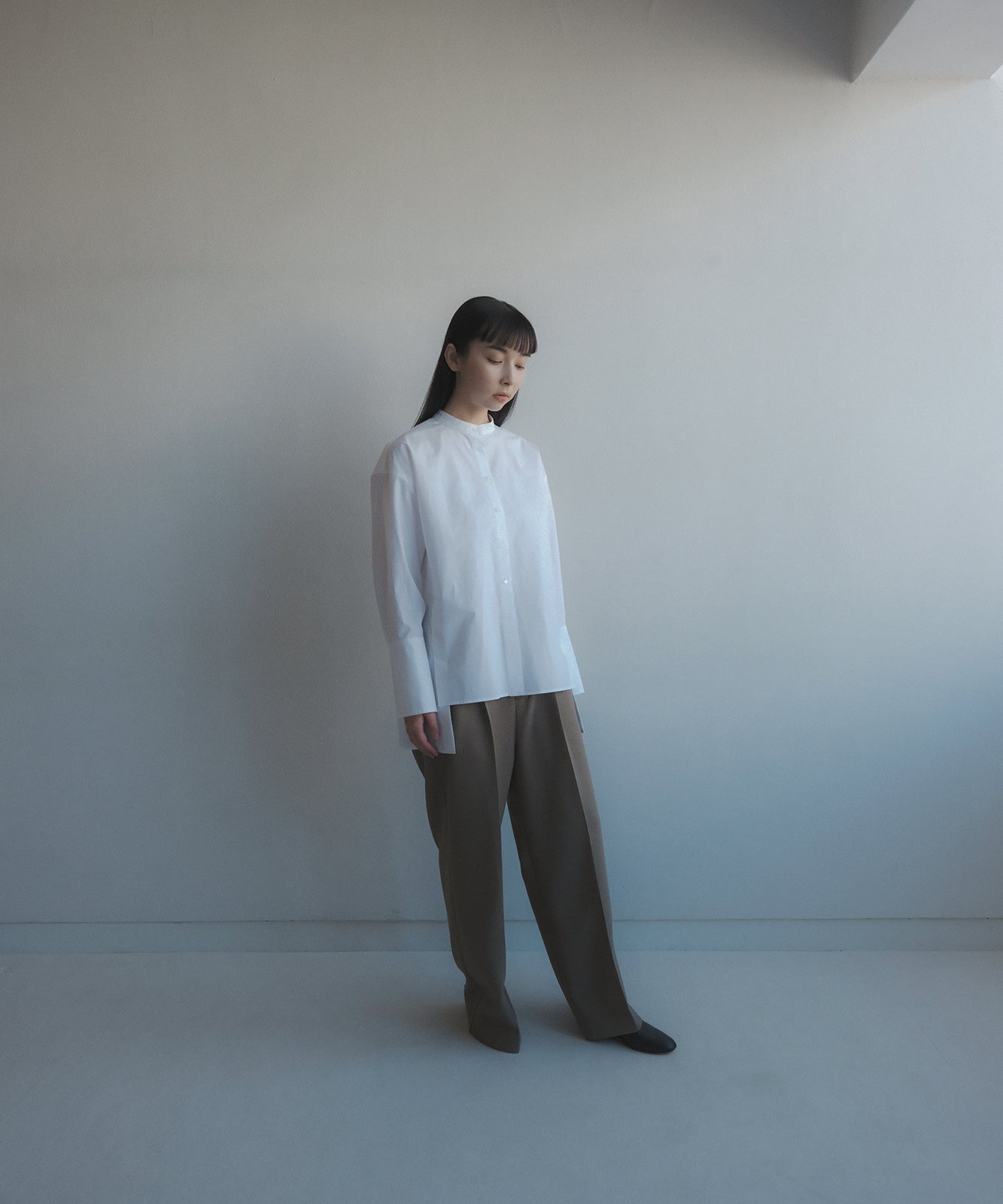 ≪在庫販売≫stand coller long blouse(スタンドカラーロングブラウス)≪2023年8月1日19:00販売開始≫