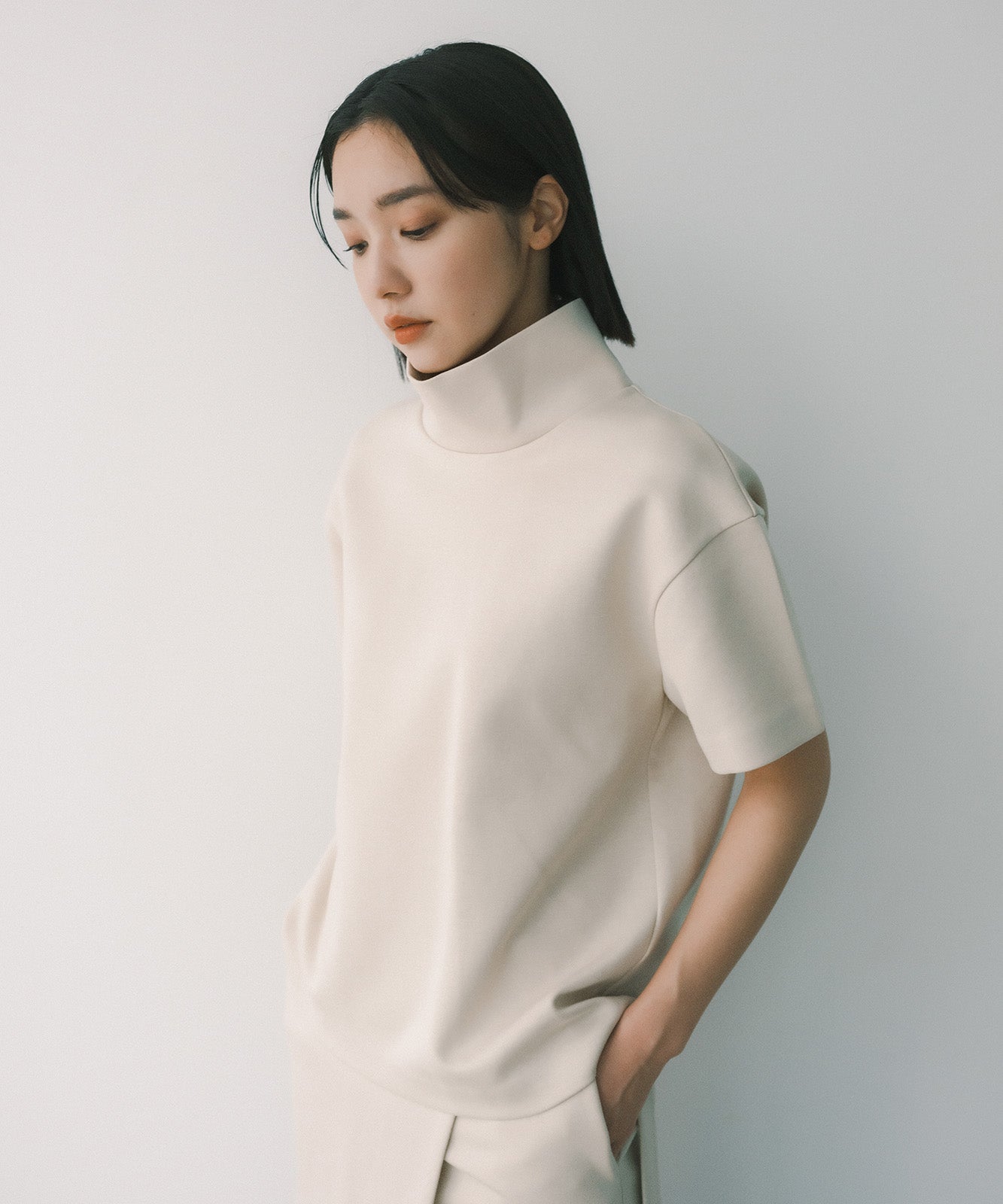 ≪在庫販売≫cardboard high neck pullover(カードボード ハイネックプルオーバー)≪2023年8月1日19:00販売開始≫