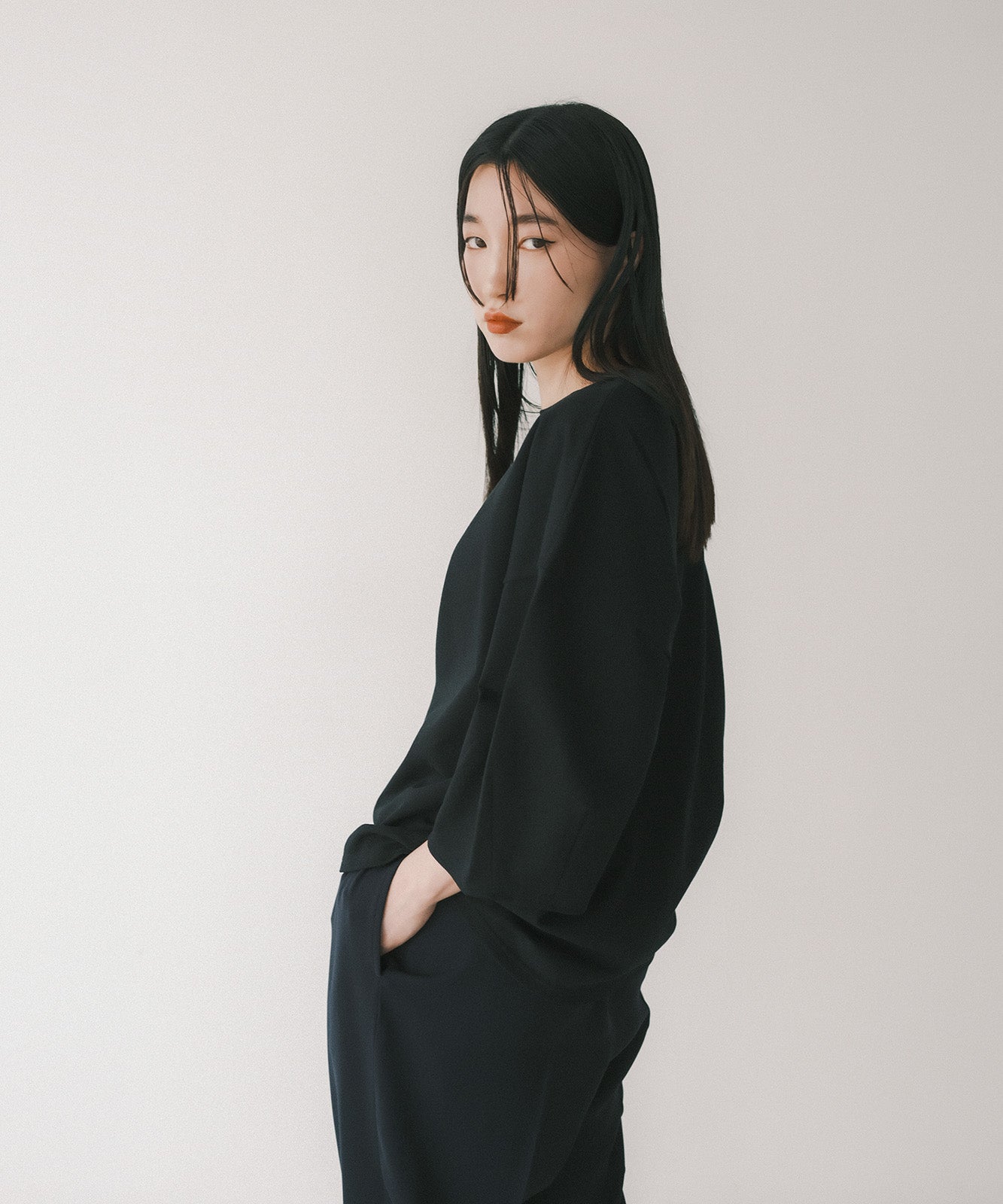 ≪在庫販売≫sode volume Tshirt(袖ボリュームTシャツ)≪2023年8月1日19:00販売開始≫