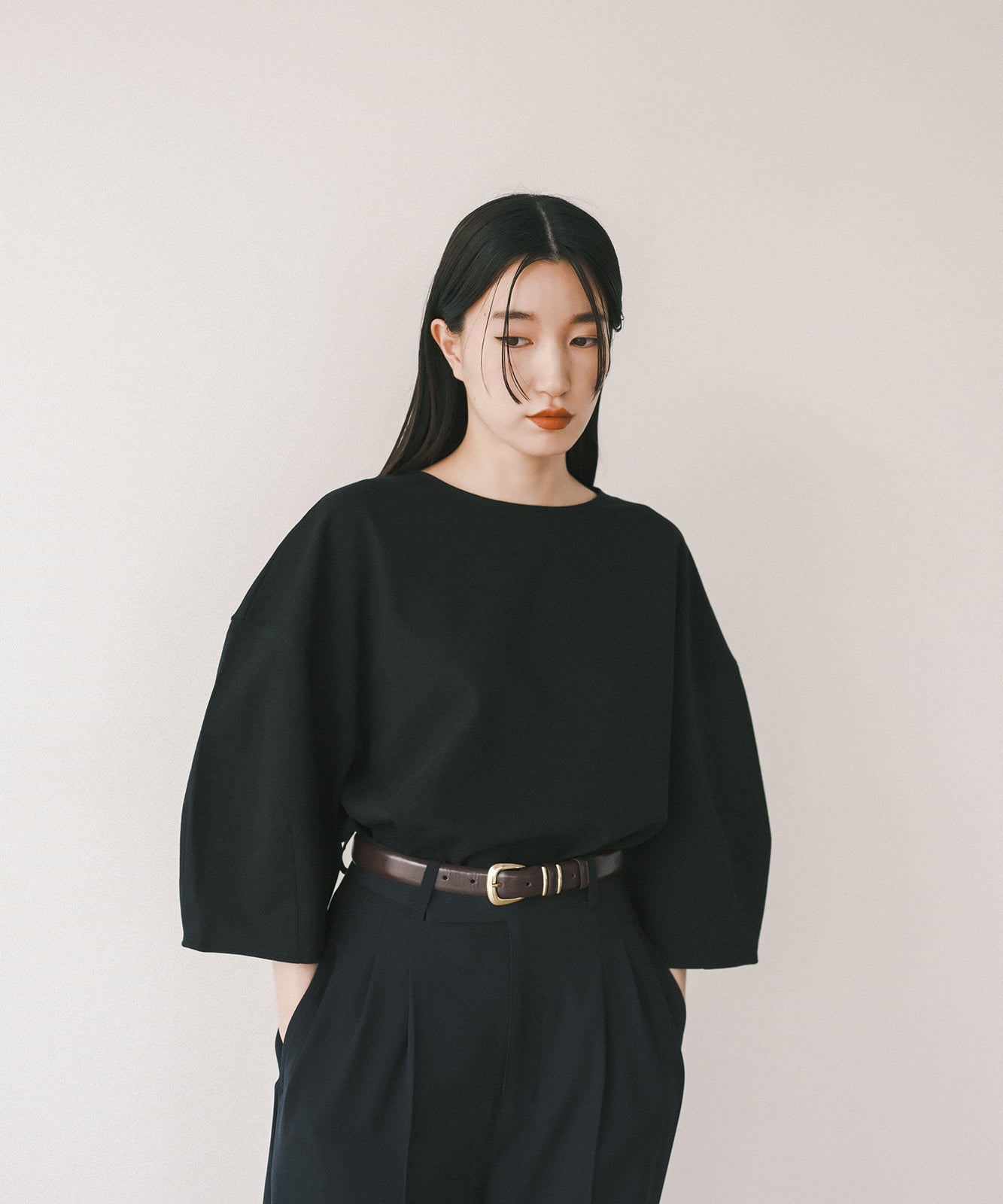 ≪在庫販売≫sode volume Tshirt(袖ボリュームTシャツ)≪2023年8月1日19:00販売開始≫