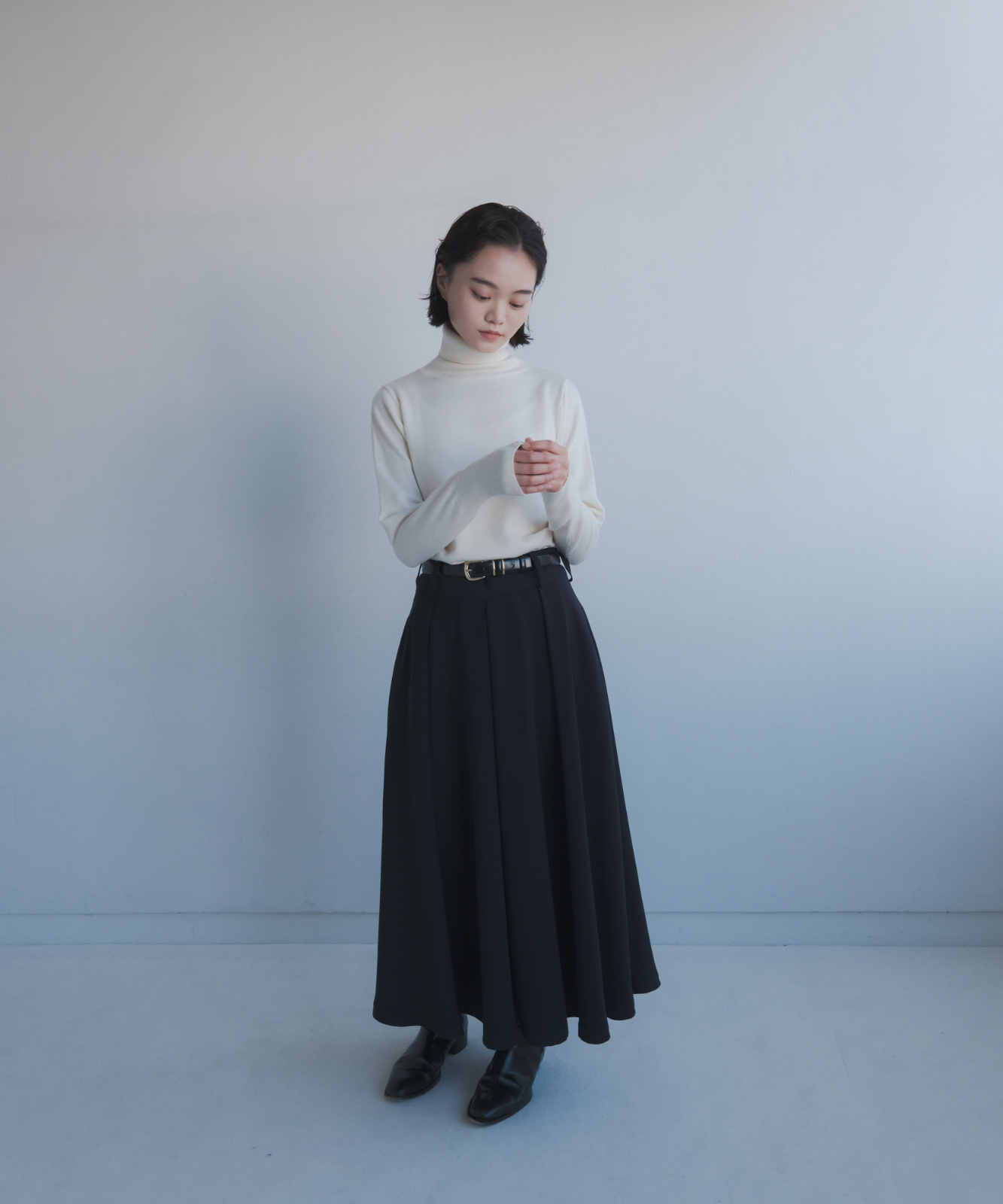 ≪在庫販売≫toro tuck flare skirt(トロタックフレアスカート)≪2023年10月25日15:00販売開始≫