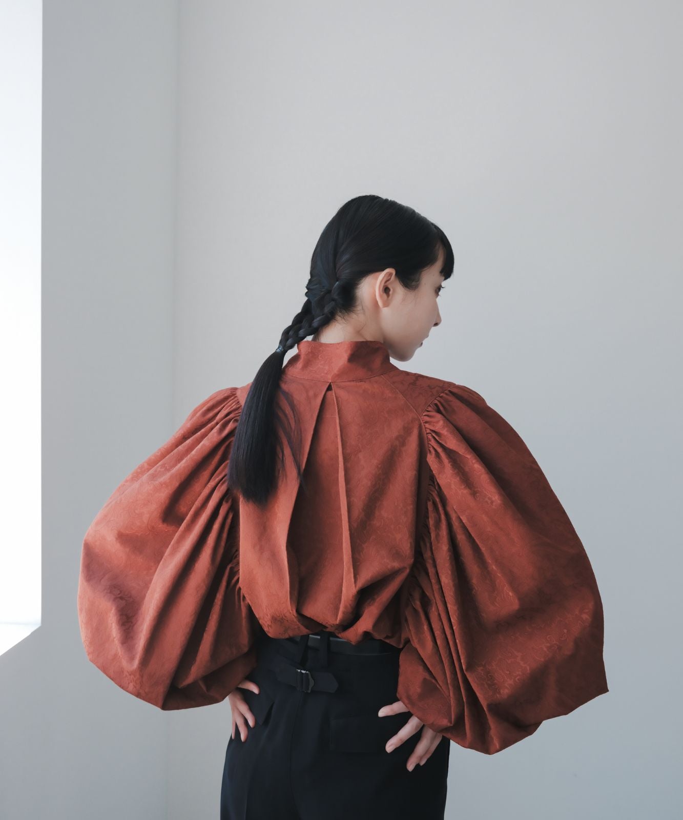 ≪予約販売≫super volume jacquard blouse(スーパーボリュームジャカードブラウス)≪2023年8月21日19:00販売開始≫≪2023年11月下旬発送予定≫