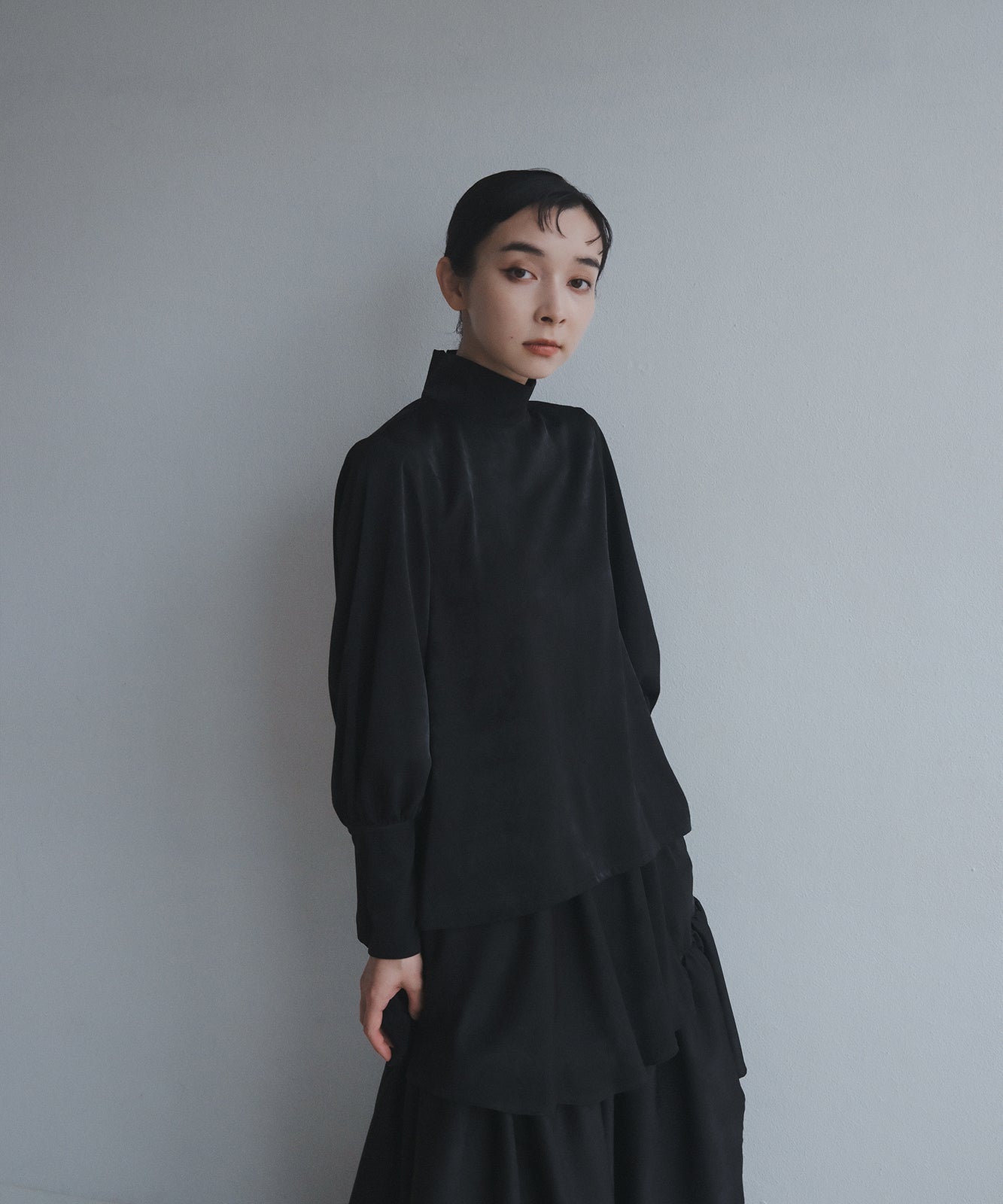 ≪予約販売≫high neck dress shirts - black satin -(ハイネックドレスシャツ-ブラックサテン-)≪2023年7月10日21:00販売開始≫≪2023年9月下旬発送予定≫
