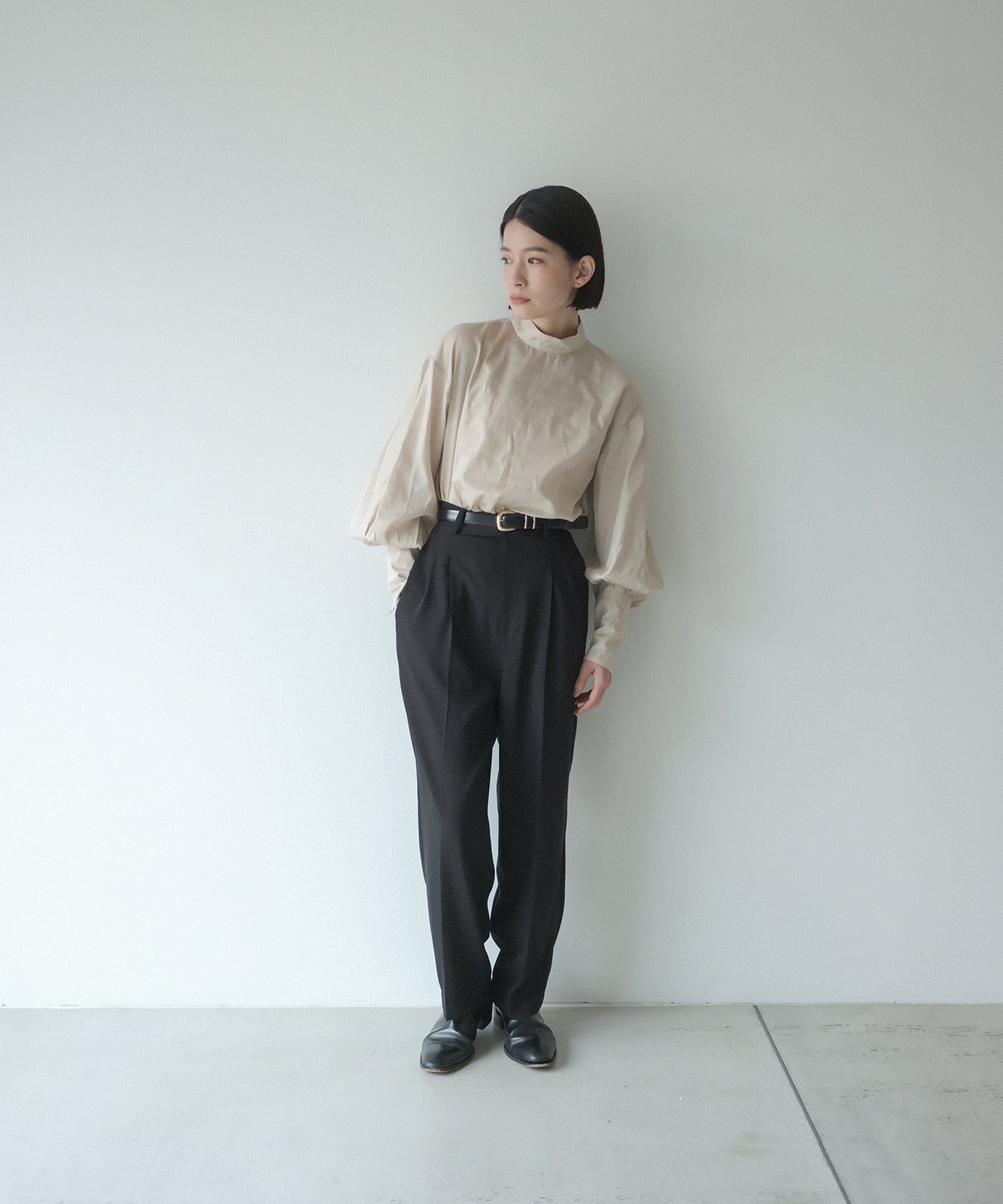 ≪予約販売≫high neck dress shirts -sode powan-(ハイネックドレスシャツ - 袖ぽわん -)≪2023年7月19日21:00販売開始≫≪2023年9月下旬発送予定≫