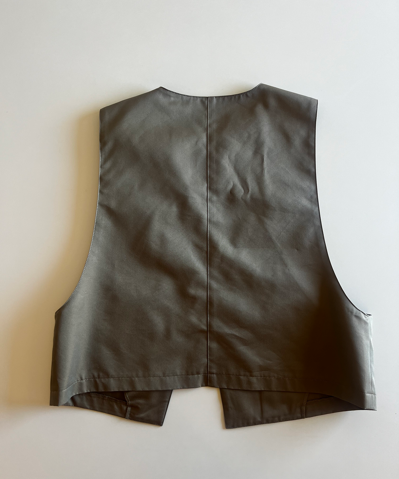 ≪予約販売≫"tamamushi" vest("玉虫"ベスト)≪2023年10月16日15:00販売開始≫≪2024年1月下旬以降発送予定≫