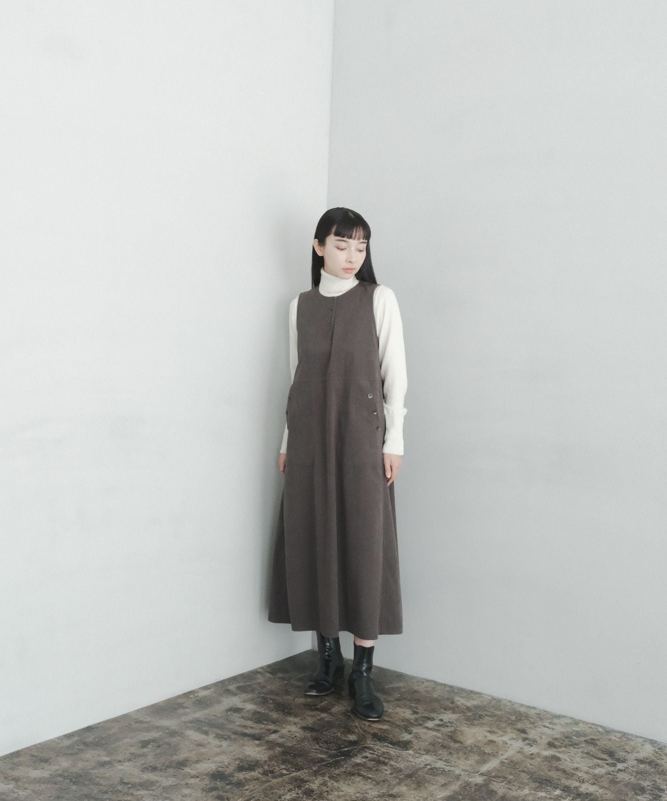 ≪在庫販売≫corduroy jumper skirt（コーデュロイジャンパースカート）