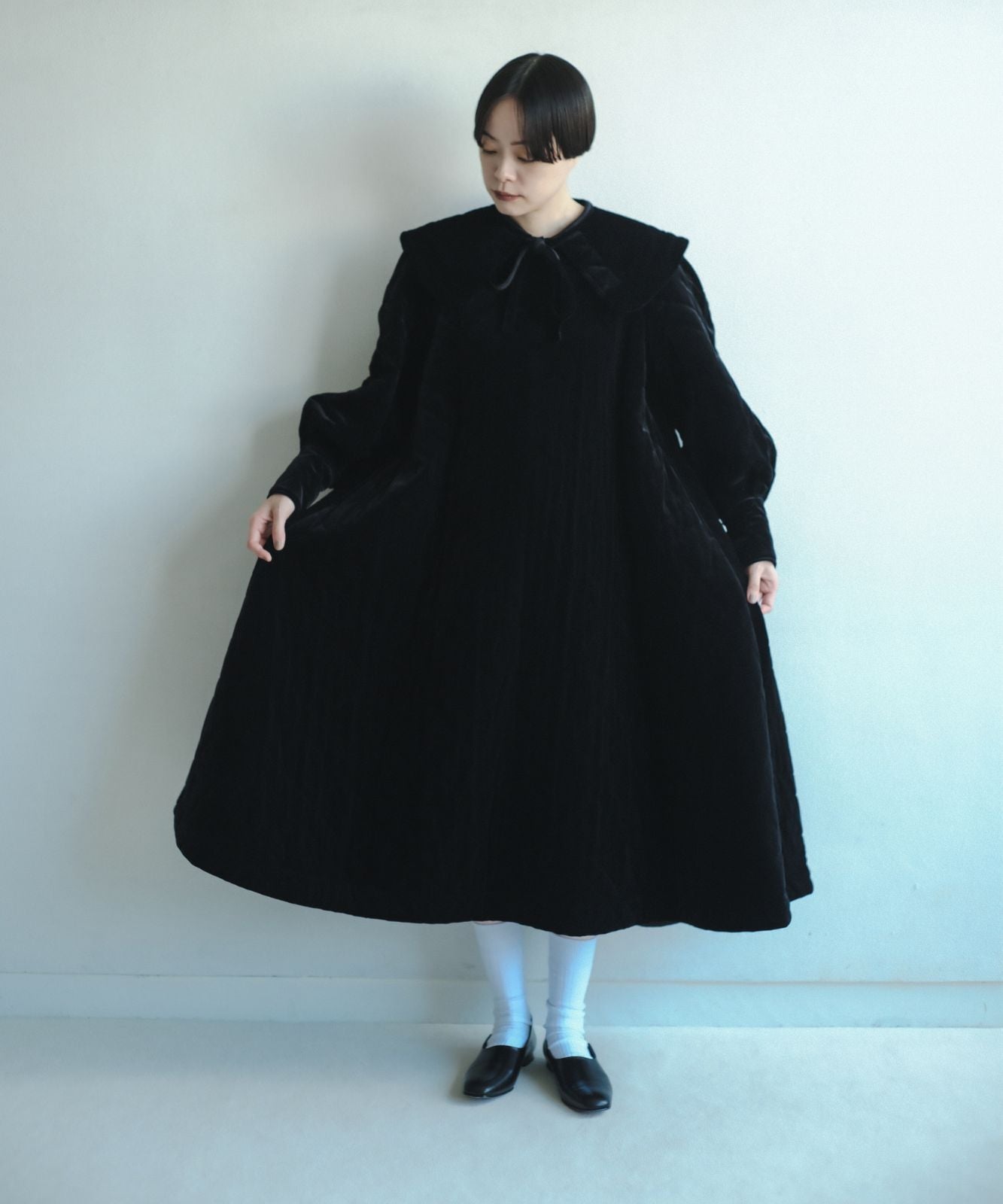 ≪予約販売≫【THE DRESS #53】velour quilting one piece(ベロアキルティングワンピース)≪2023年9月20日15:00販売開始≫≪2023年11月下旬以降発送予定≫