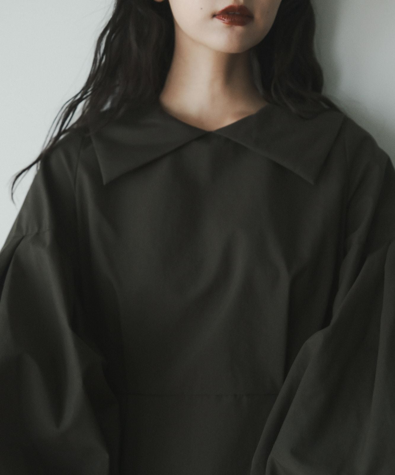 ≪予約販売≫nylon sode volume onepiece(ナイロン袖ボリュームワンピース)≪2023年10月2日15:00販売開始≫≪2023年12月下旬以降発送予定≫