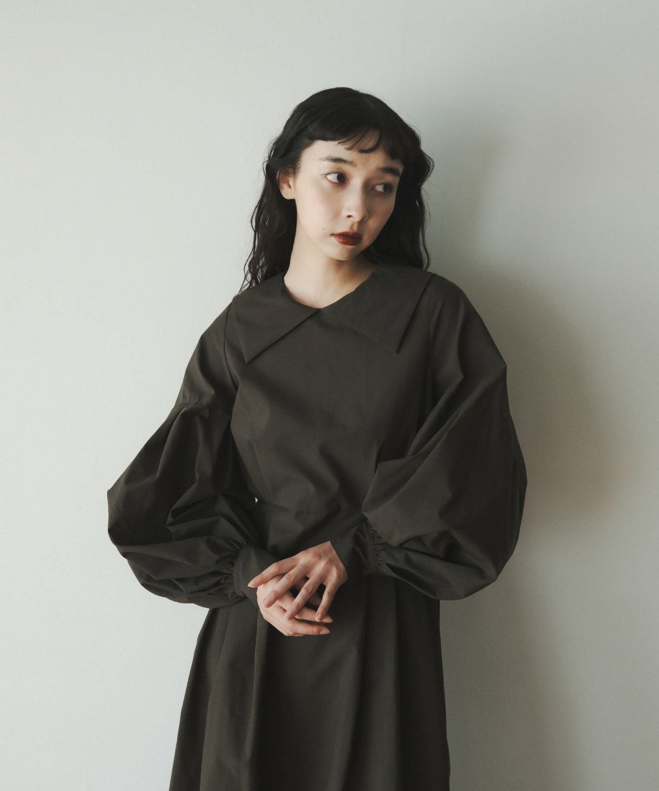 ≪予約販売≫nylon sode volume onepiece(ナイロン袖ボリュームワンピース)≪2023年10月2日15:00販売開始≫≪2023年12月下旬以降発送予定≫