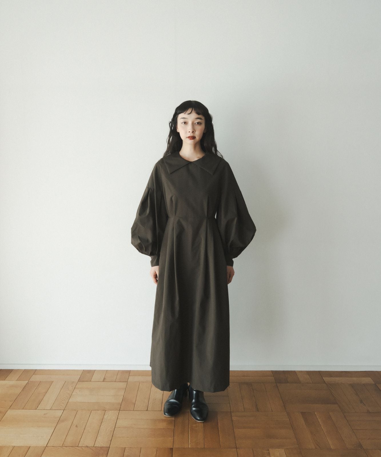 ≪予約販売≫nylon sode volume onepiece(ナイロン袖ボリュームワンピース)≪2023年10月2日15:00販売開始≫≪2023年12月下旬以降発送予定≫