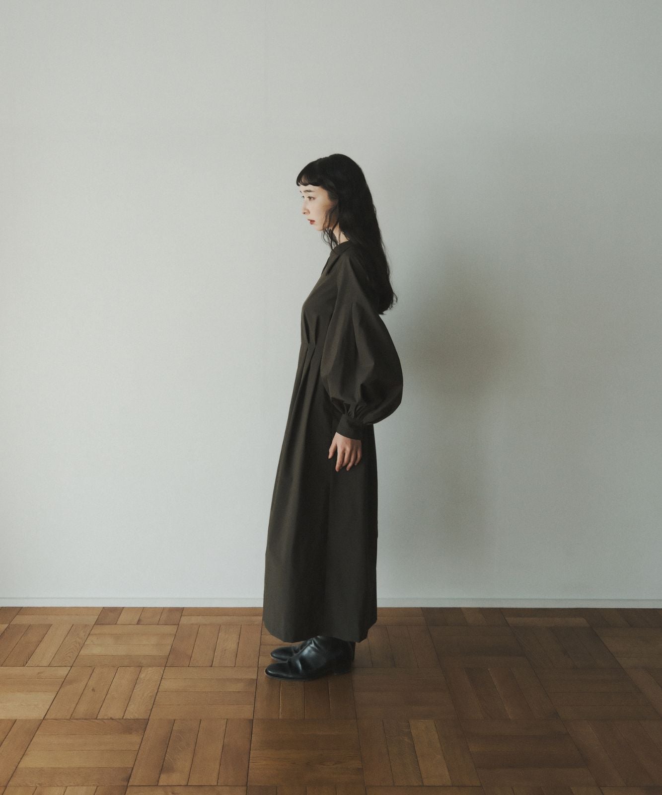 ≪予約販売≫nylon sode volume onepiece(ナイロン袖ボリュームワンピース)≪2023年10月2日15:00販売開始≫≪2023年12月下旬以降発送予定≫