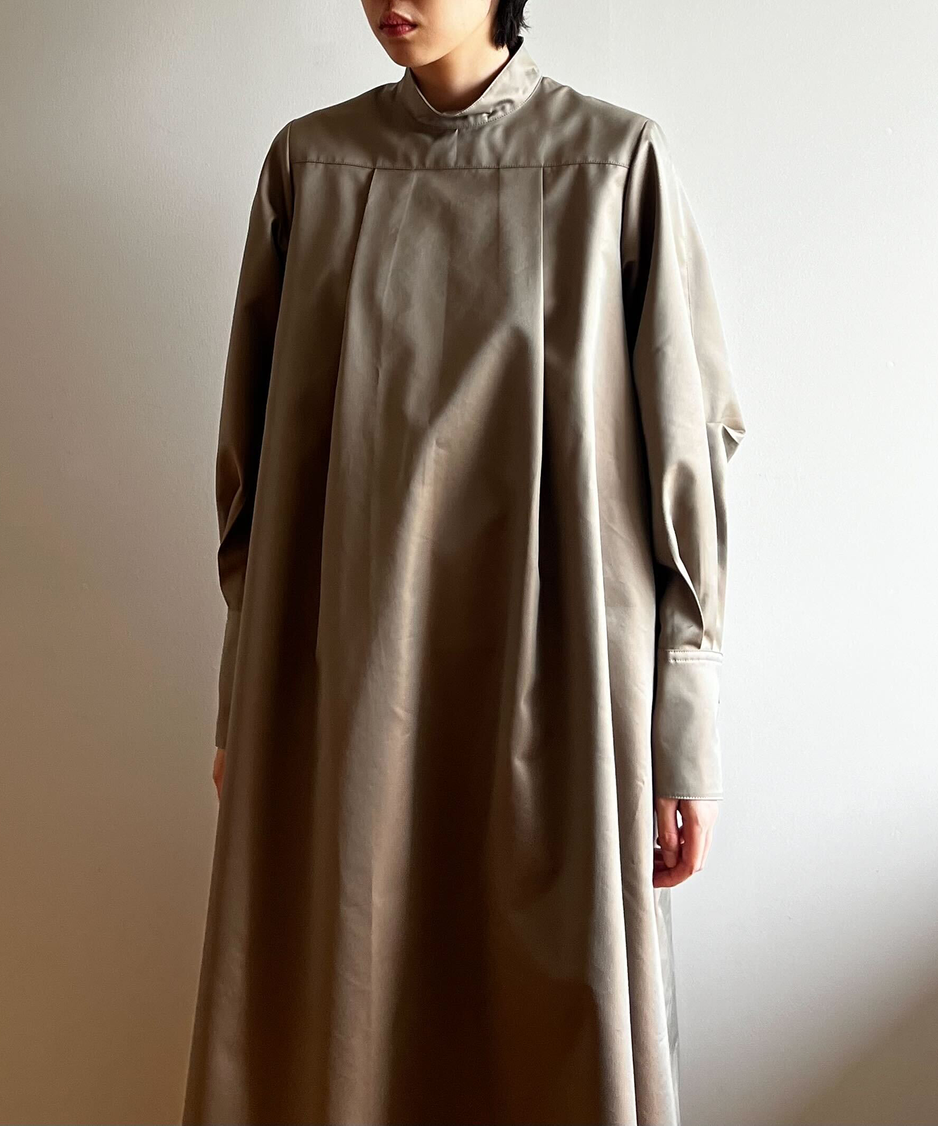 ≪予約販売≫"tamamushi" highneck onepiece("玉虫"ハイネックワンピース)≪2023年10月16日15:00販売開始≫≪2024年1月下旬以降発送予定≫