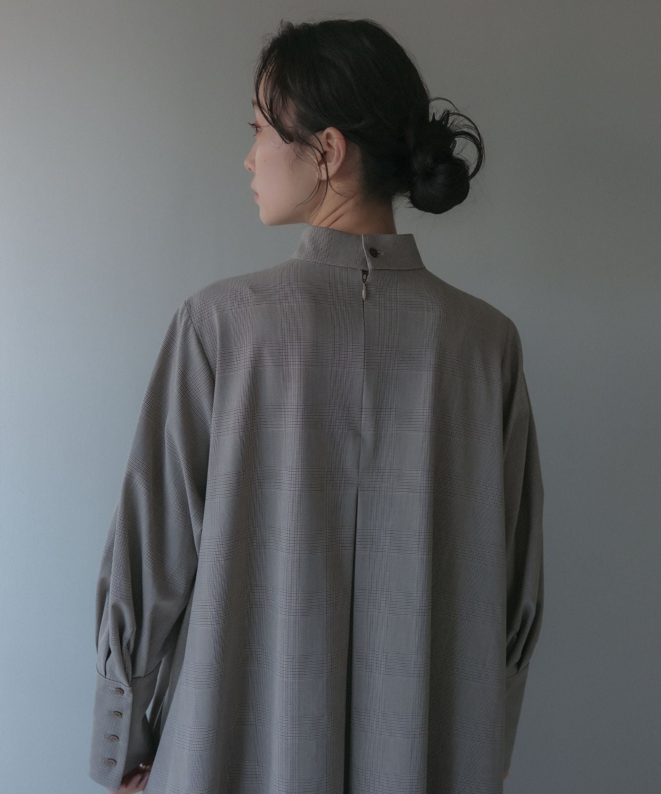 ≪予約販売≫long cuffs glen check onepiece (ロングカフスグレンチェックワンピース)≪2023年8月28日15:00販売開始≫≪2023年10月下旬発送予定≫