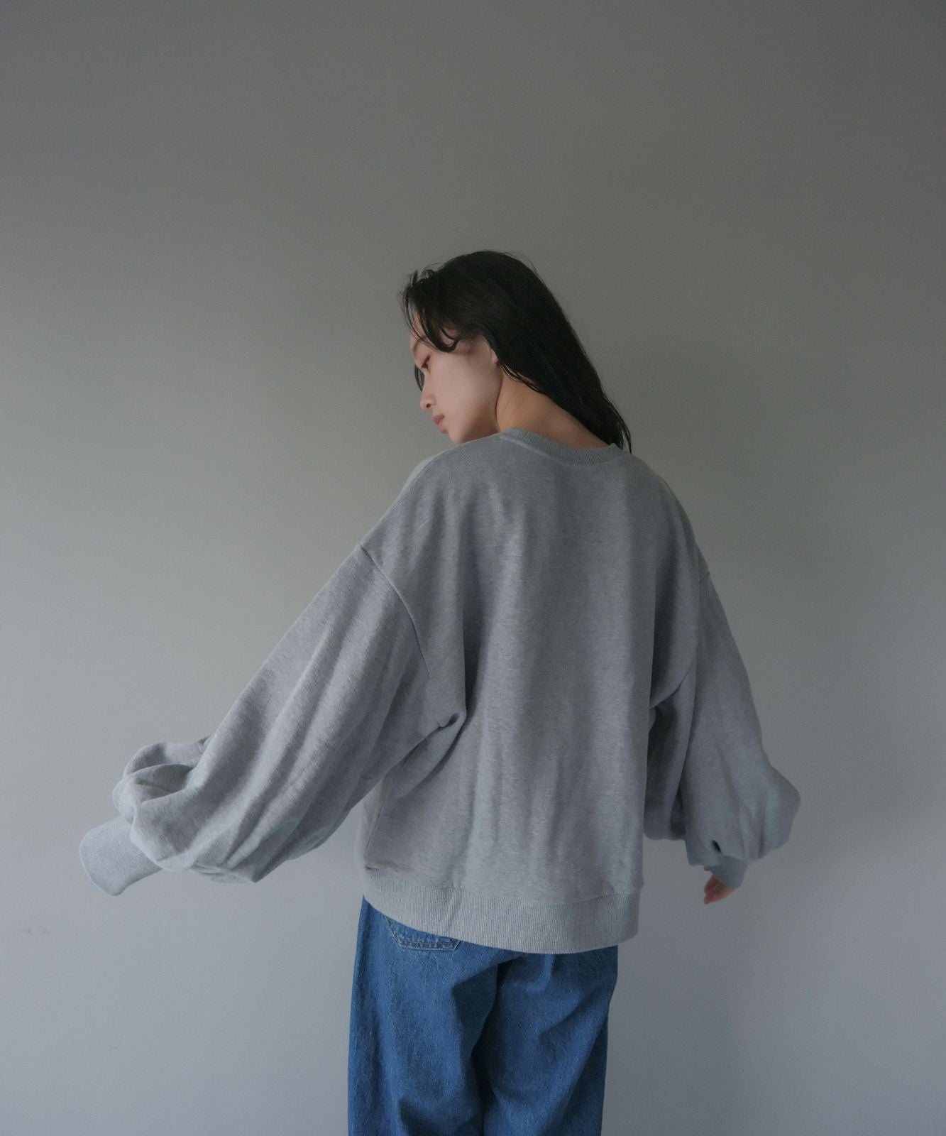 ≪在庫販売≫sode powan sweat (袖ぽわんスウェット)≪2023年11月8日15:00販売開始≫