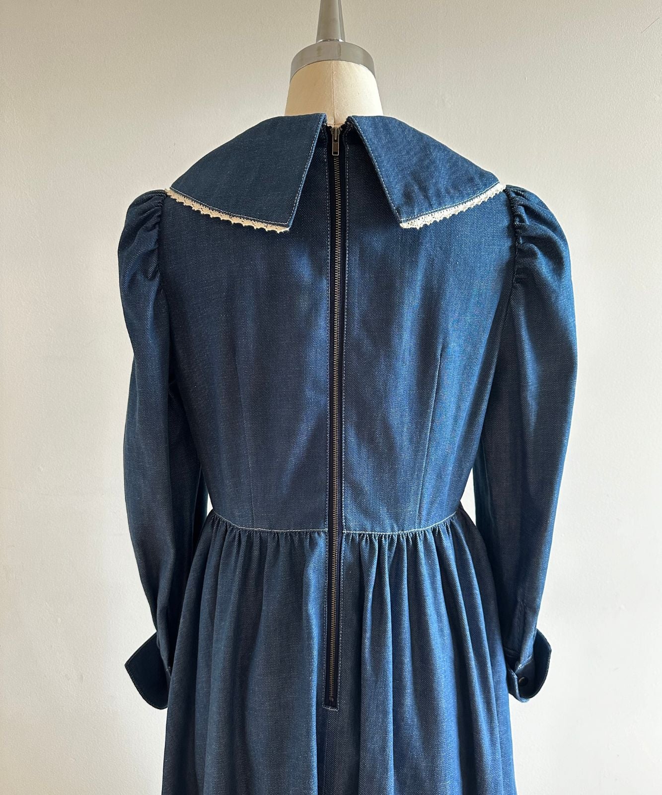 ≪通常販売≫lace pintuck denim classical dress(レースピンタックデニムクラシカルドレス)