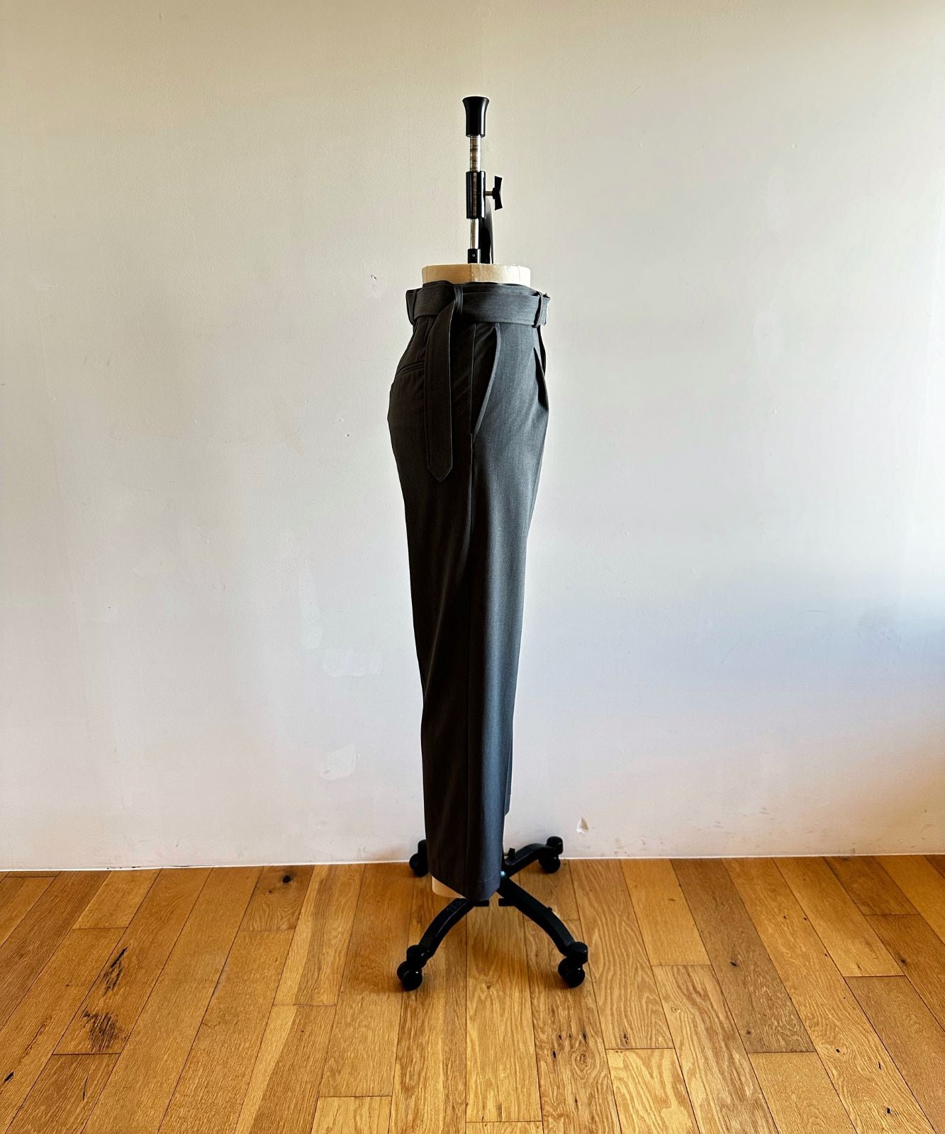 ≪通常販売≫argan belted tapered slacks(アルガンベルテッドテーパードスラックス)