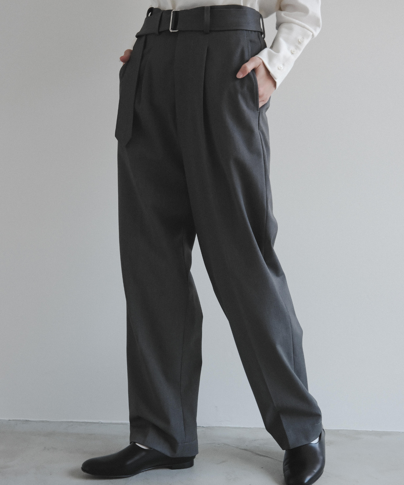 ≪通常販売≫argan belted tapered slacks(アルガンベルテッドテーパードスラックス)