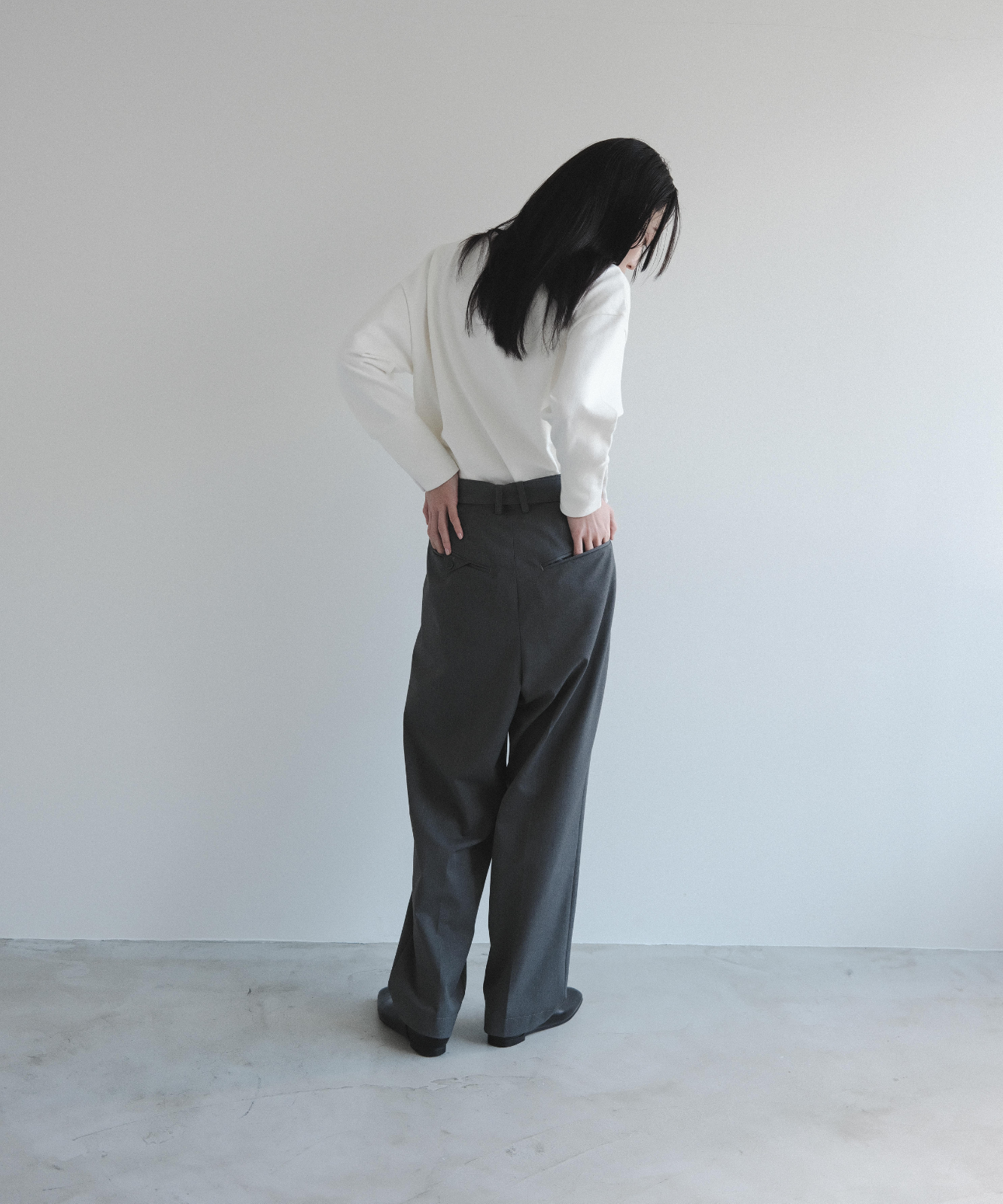 ≪在庫販売≫argan belted tapered slacks（アルガンベルテッドテーパードスラックス）