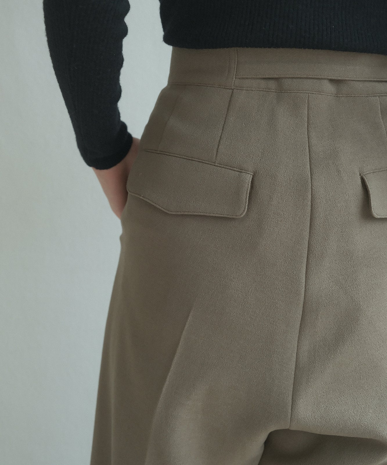 ≪通常販売≫double fold tuck pants(ダブルフォールド タックパンツ)