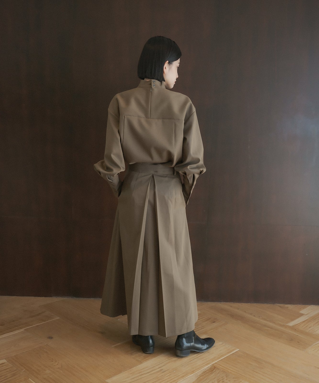 ≪予約販売≫twill chambray tuck fold skirt(ツイルシャンブレータックホールドスカート)≪2023年7月24日21:00販売開始≫≪2023年11月上旬発送予定≫
