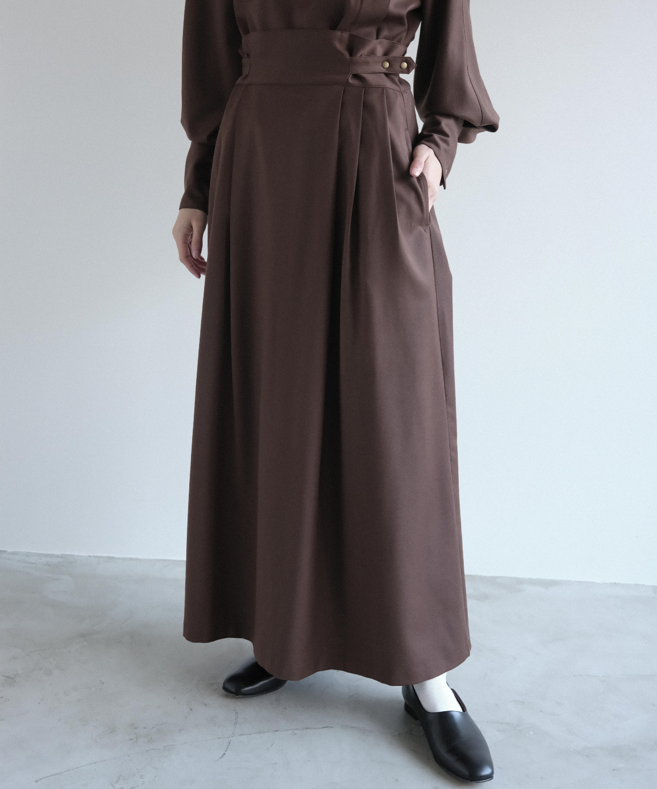 ≪在庫販売≫adjust primitve skirt "tin"（アジャストプリミティブスカート "tin"）