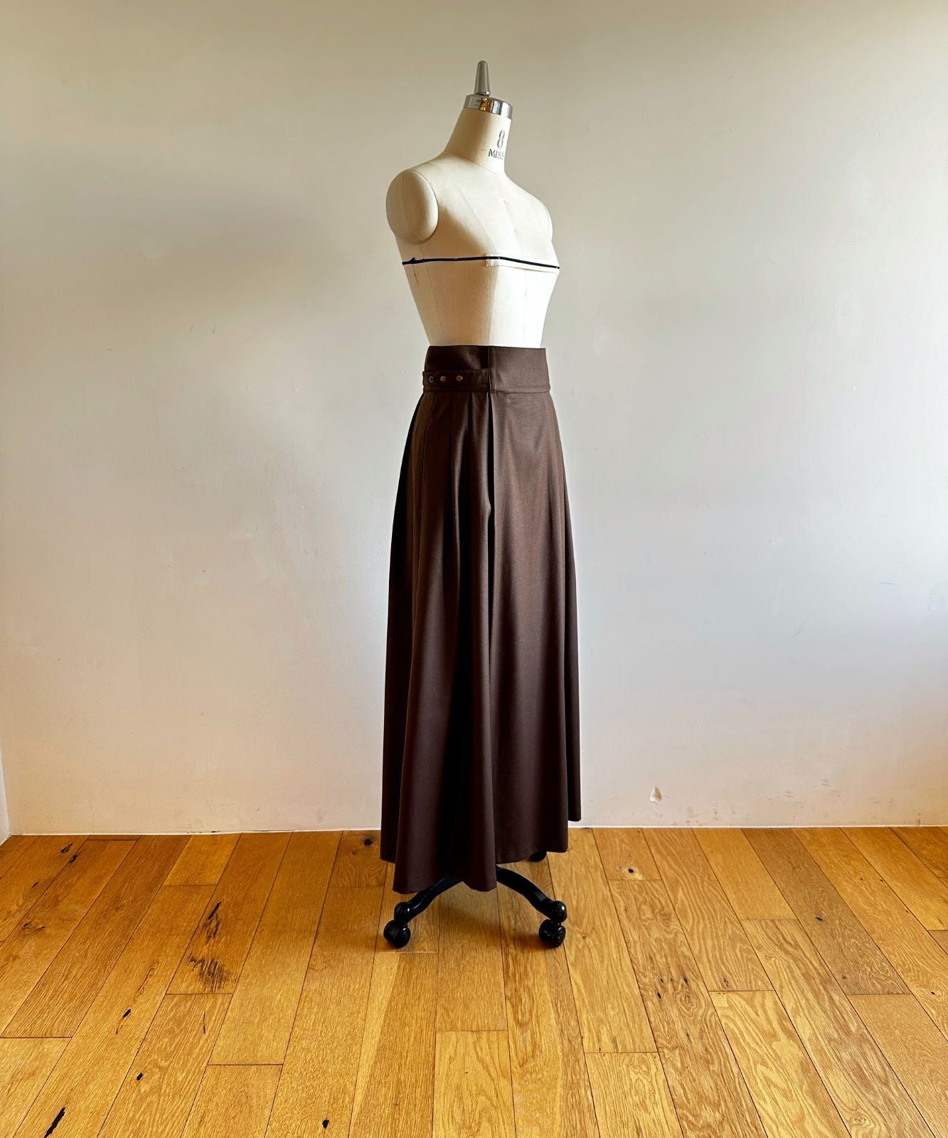 ≪在庫販売≫adjust primitve skirt "tin"（アジャストプリミティブスカート "tin"）