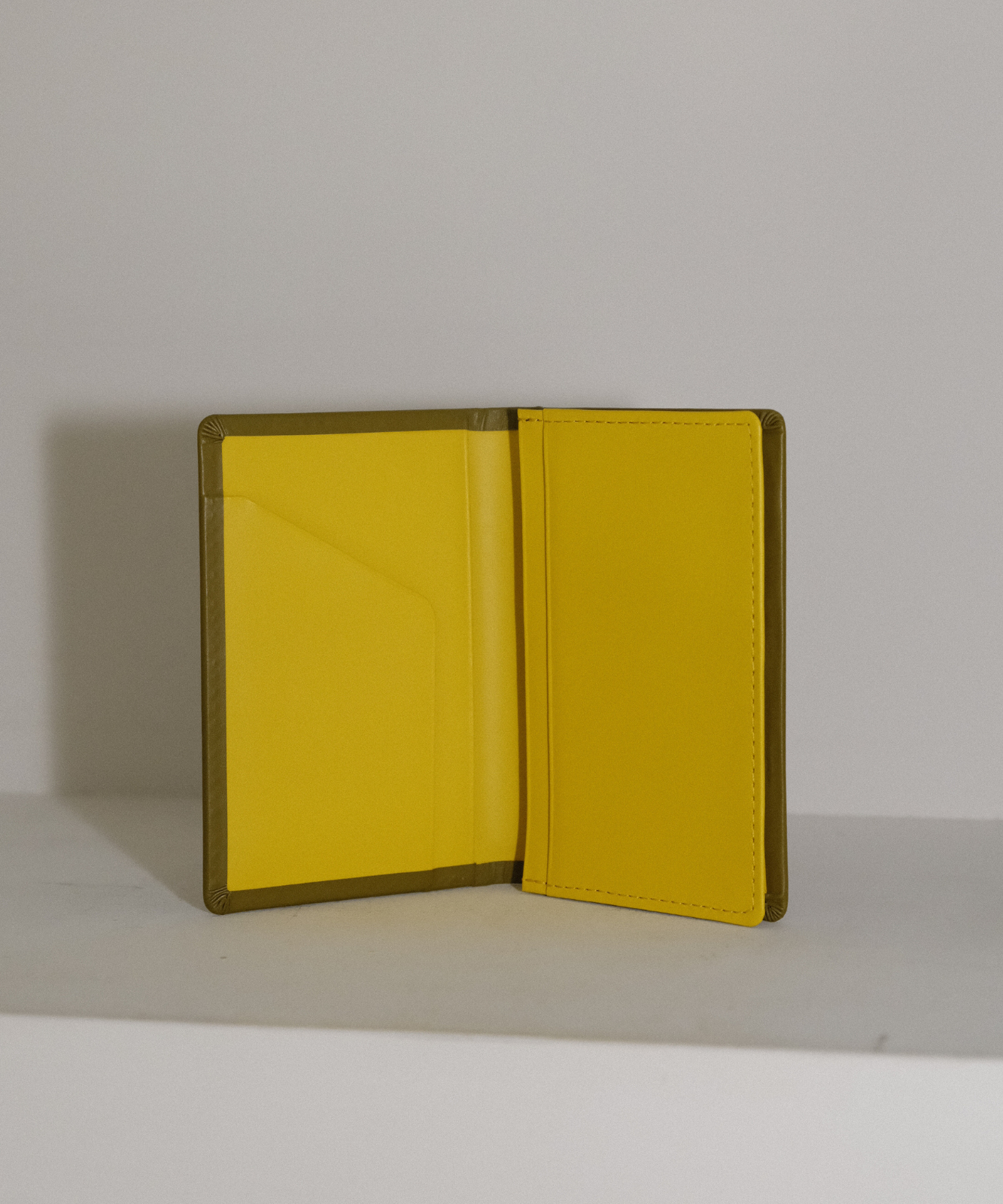 ≪通常販売≫utility cardcase(ユーティリティカードケース)