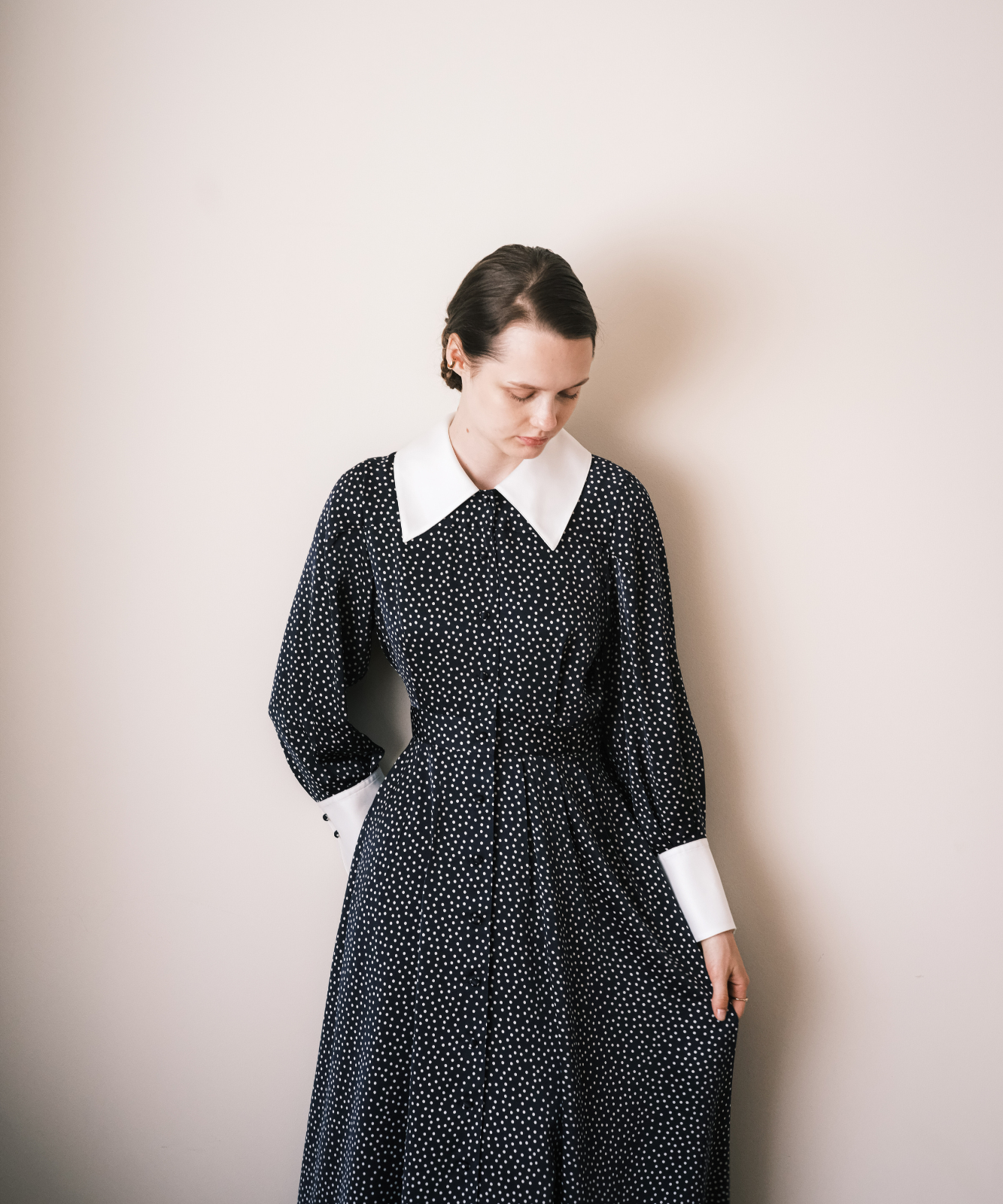 美品✦オブリ 刺繍バイカラーワンピース M マキシ丈 綿 ギャザー ≪通常販売≫bicolor classical dot onepiece(バイカラー