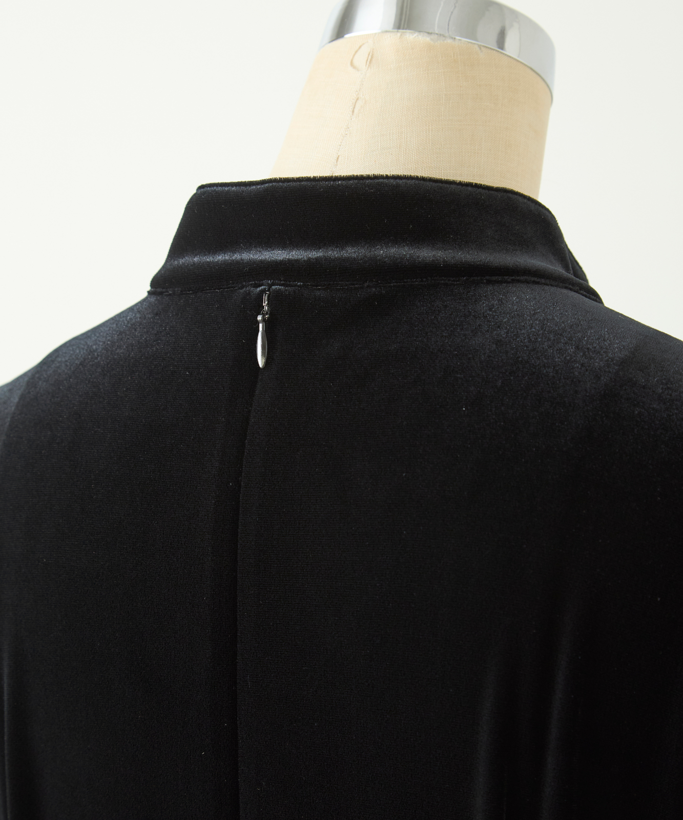 ≪通常販売≫【THE DRESS #57】velour front button dress(ベロアフロントボタンドレス)