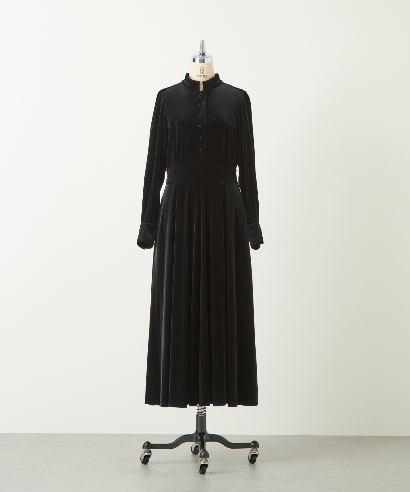 ≪通常販売≫【THE DRESS #57】velour front button dress(ベロアフロントボタンドレス)
